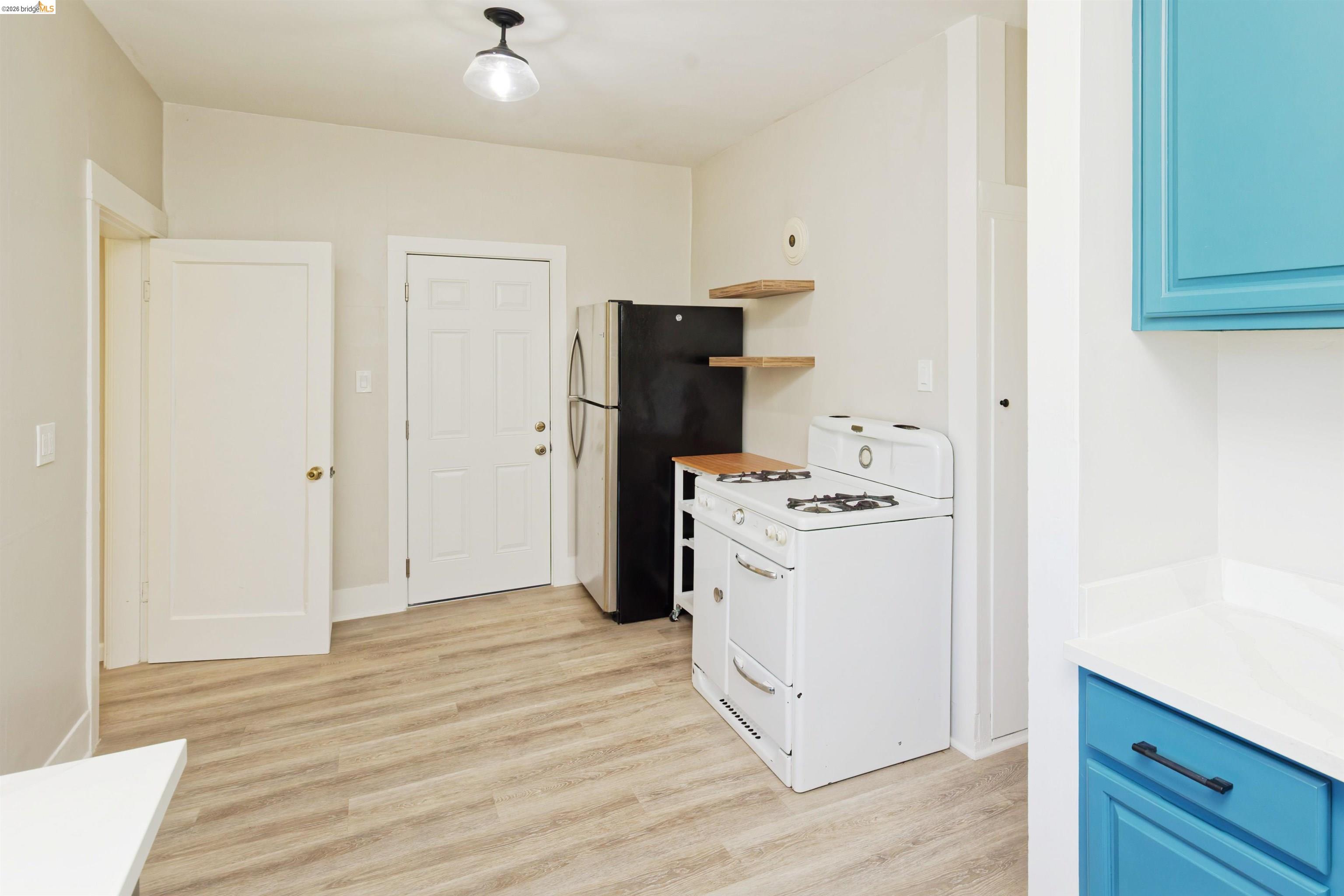 437 51St St, Oakland CA 94609 — photo 22