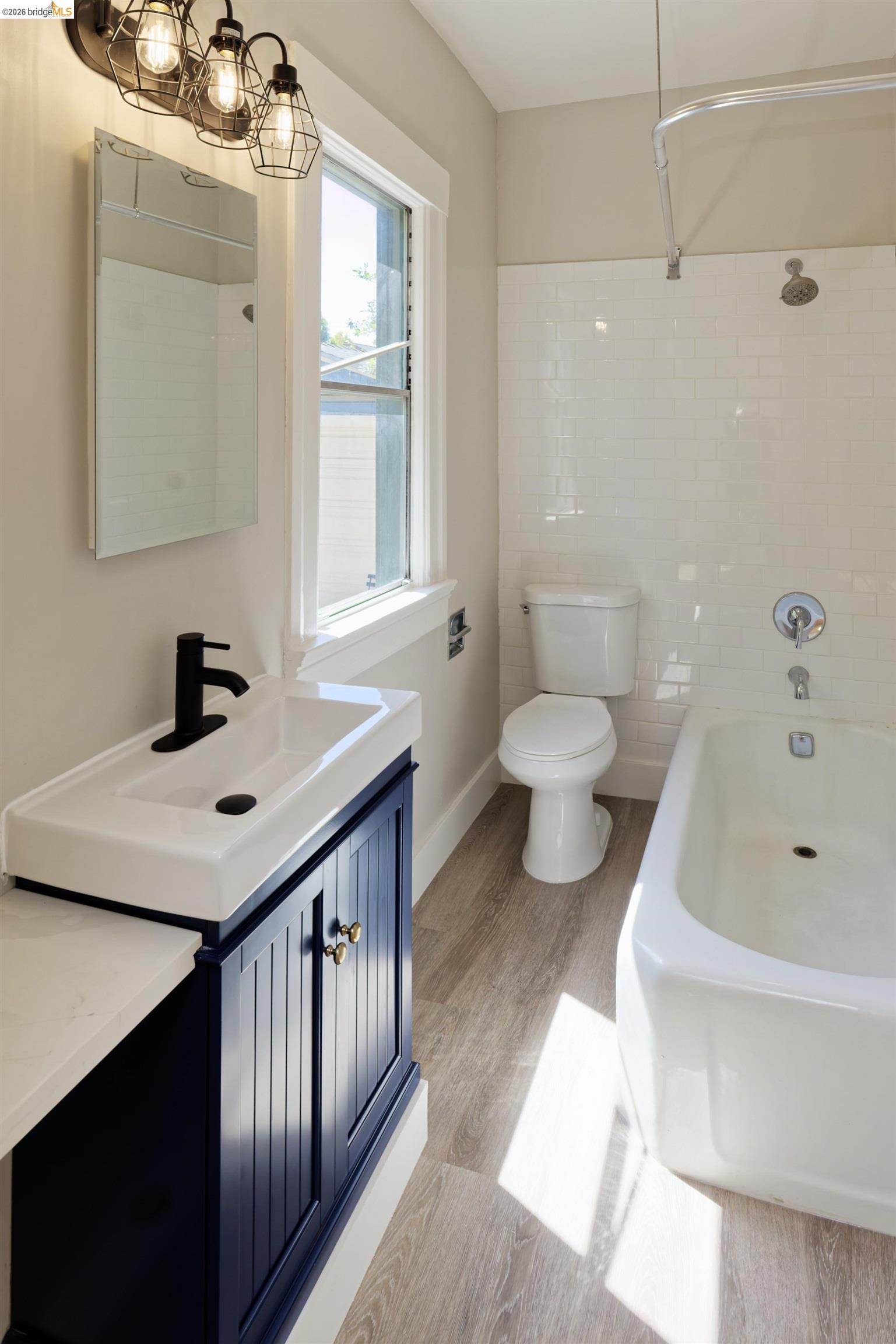 437 51St St, Oakland CA 94609 — photo 27