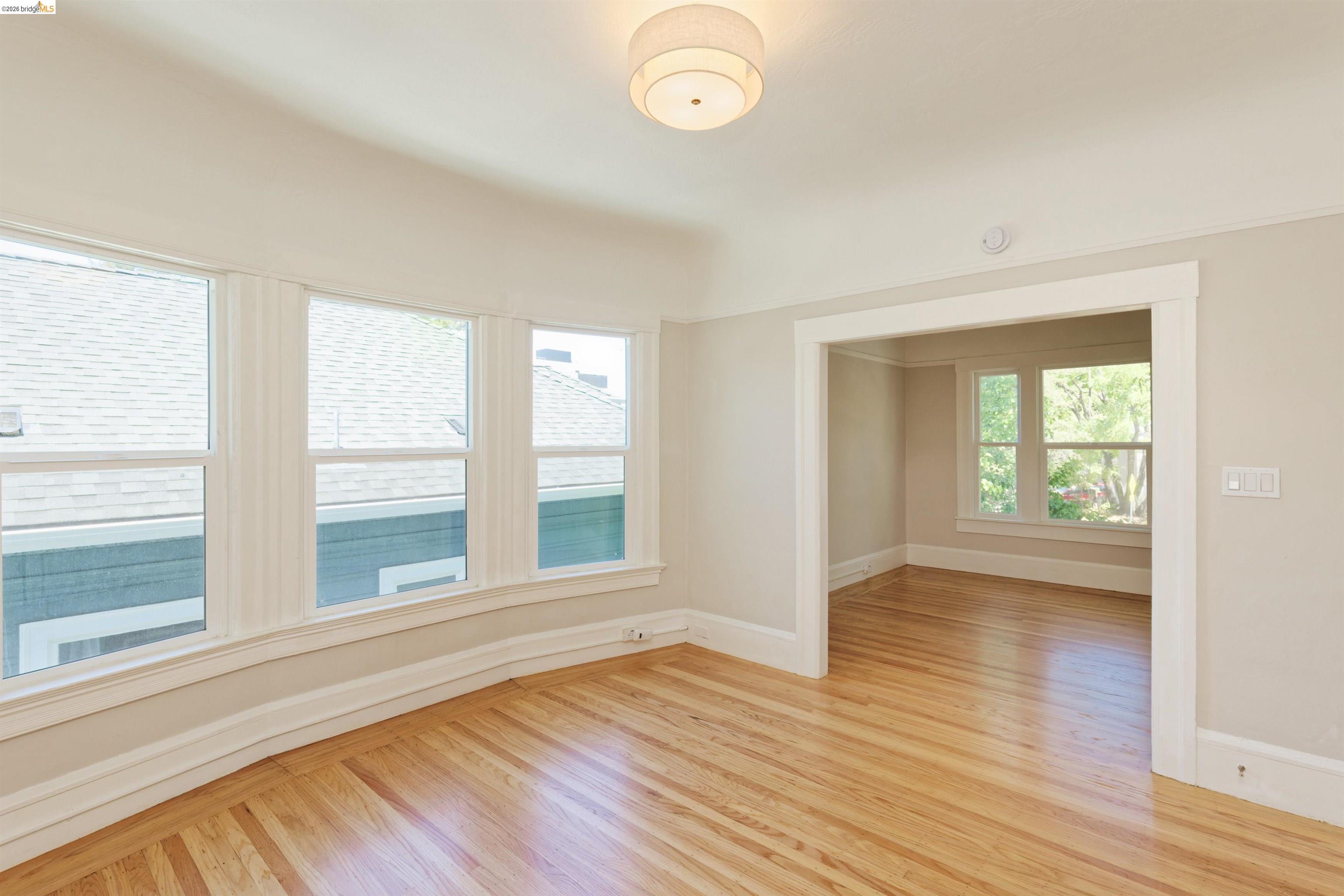 437 51St St, Oakland CA 94609 — photo 6