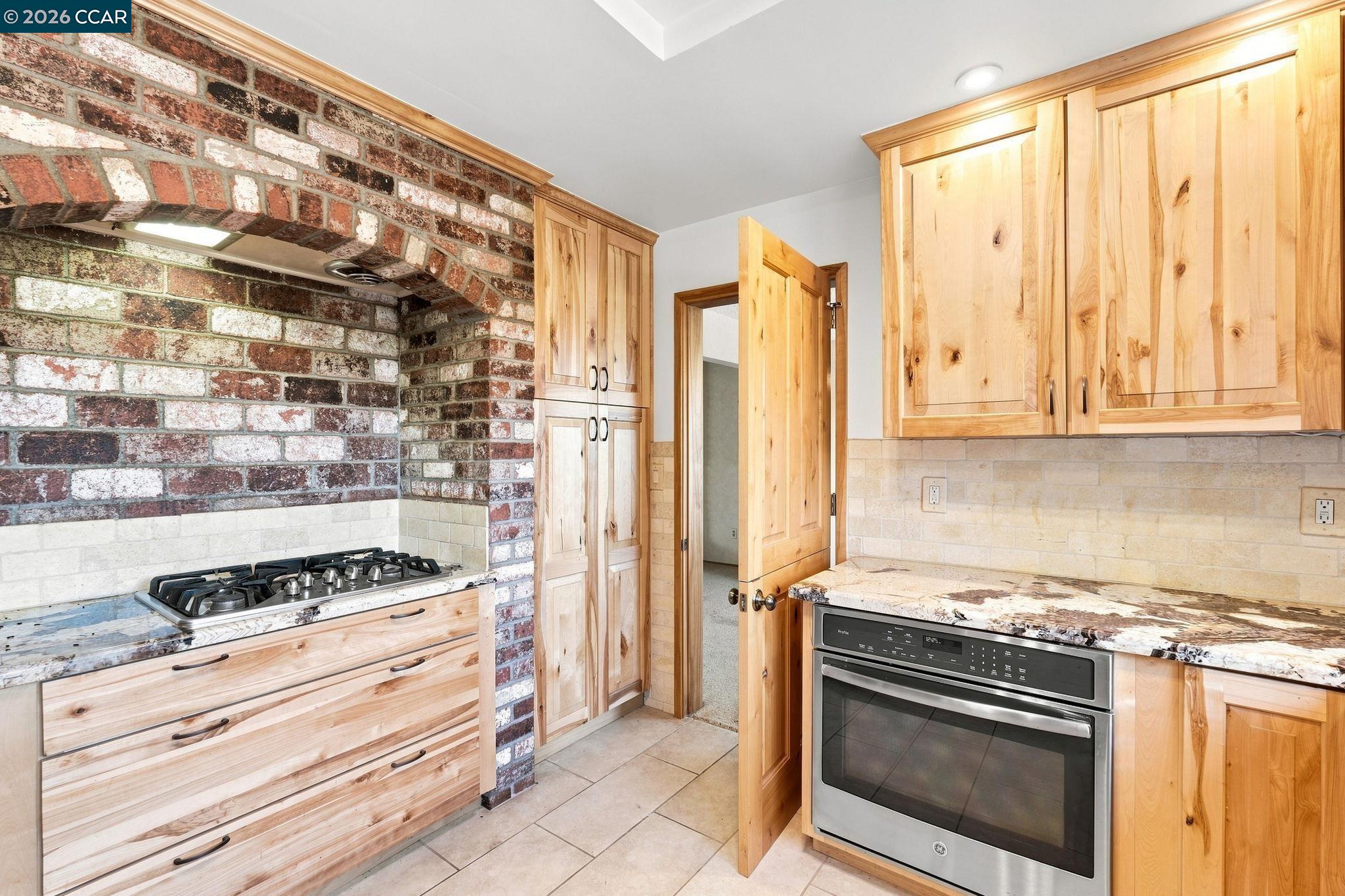 2685 Alhambra Way, Pinole CA 94564 — photo 19