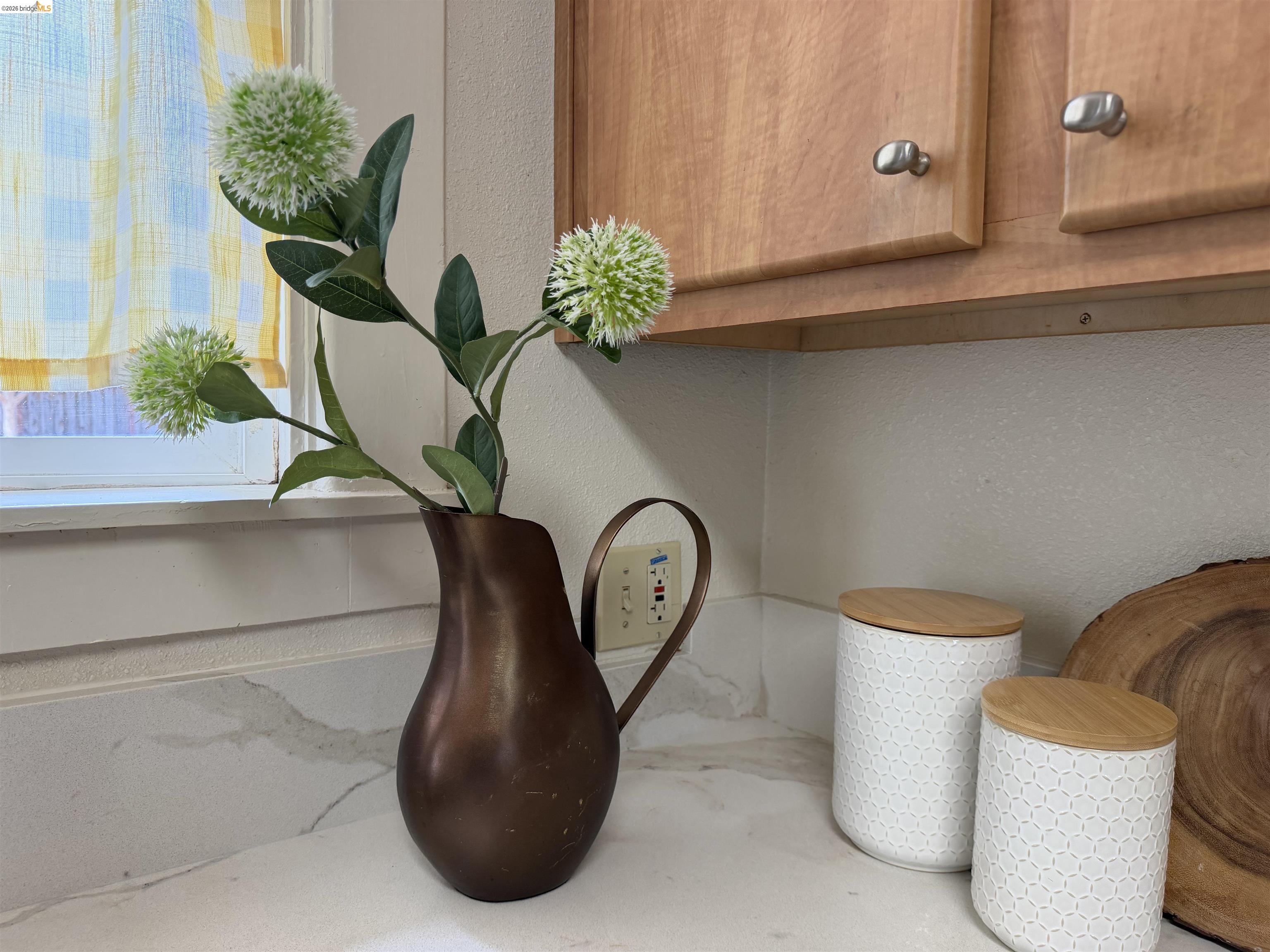 1927 Vicksburg Ave, Oakland CA 94601 — photo 23