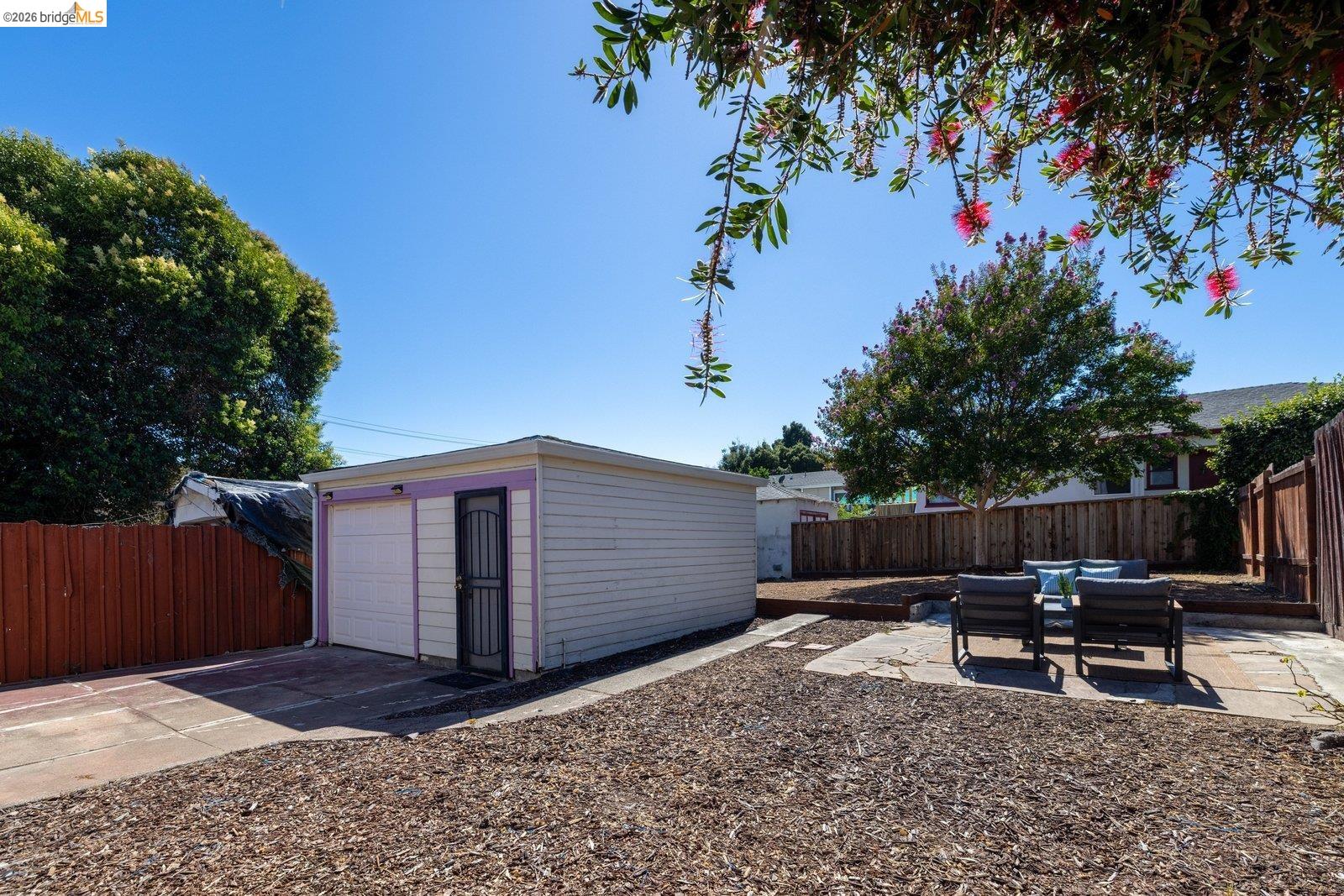 1927 Vicksburg Ave, Oakland CA 94601 — photo 28