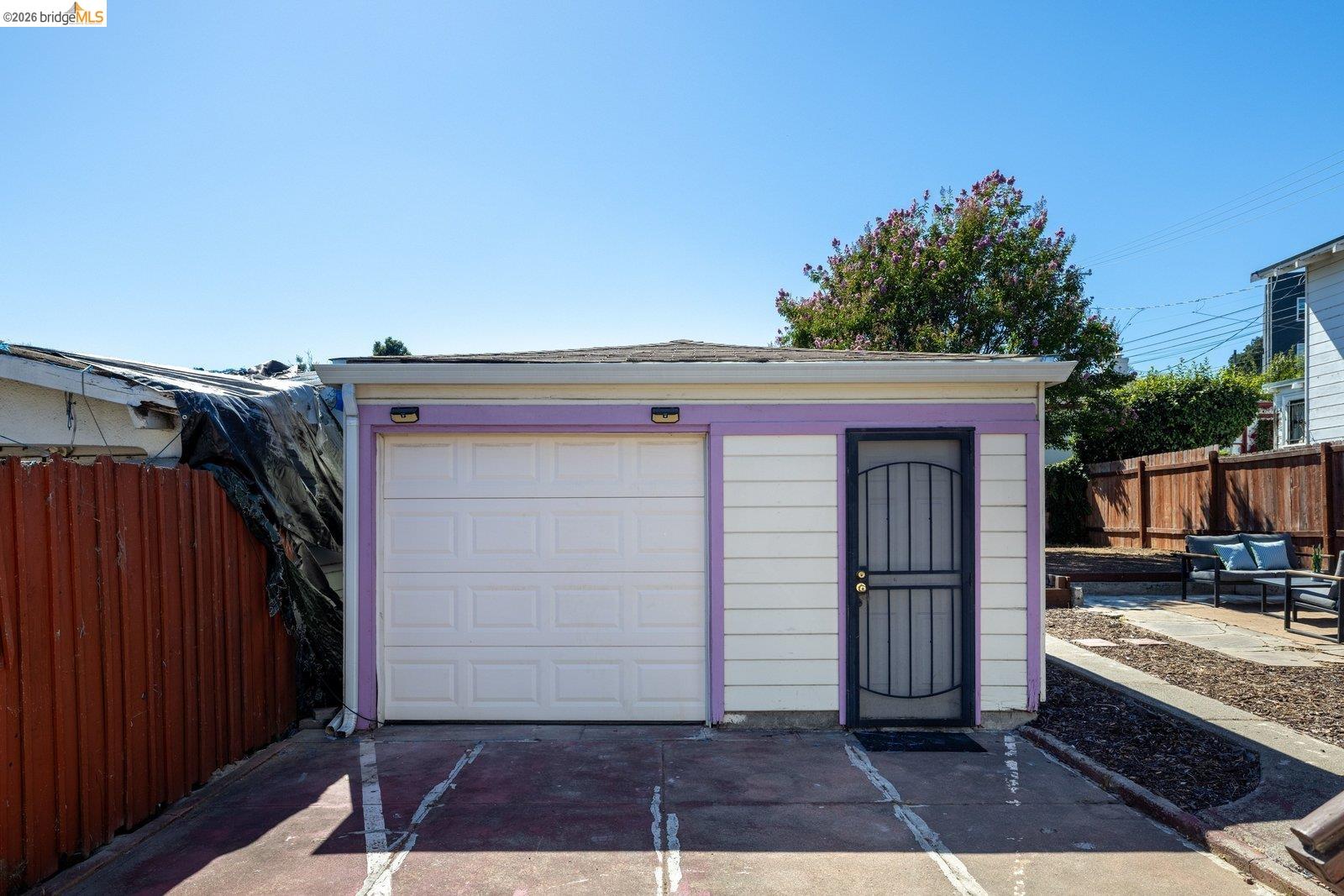 1927 Vicksburg Ave, Oakland CA 94601 — photo 29