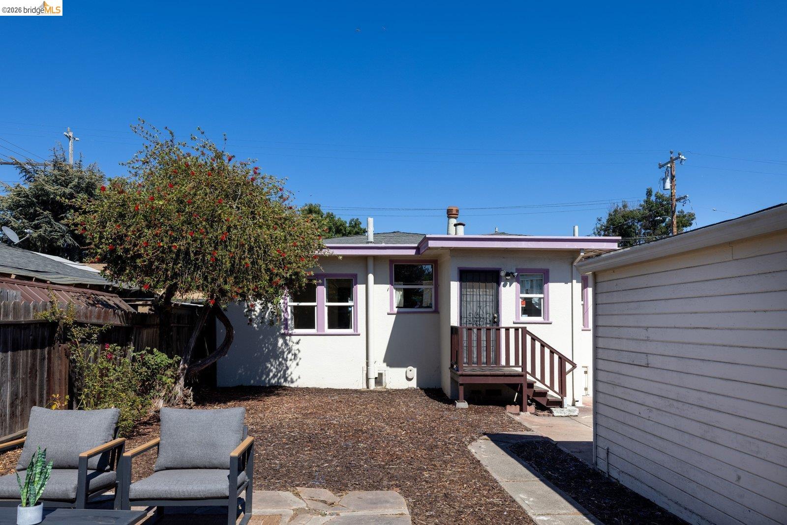 1927 Vicksburg Ave, Oakland CA 94601 — photo 31