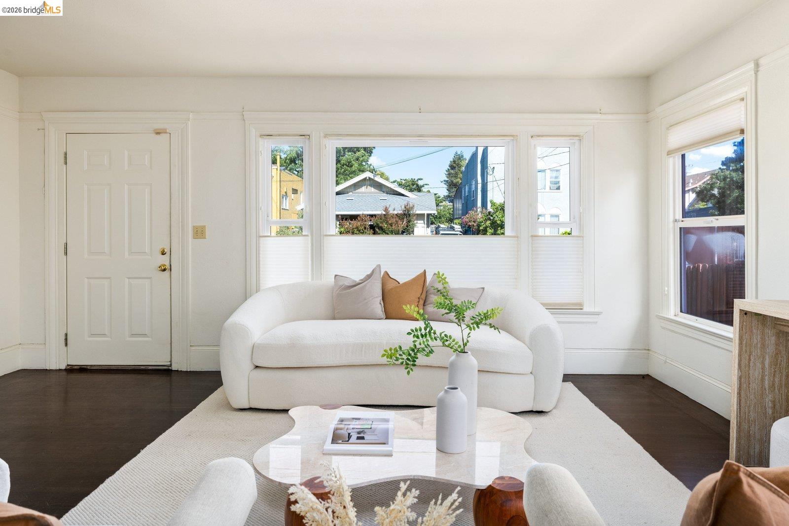 1927 Vicksburg Ave, Oakland CA 94601 — photo 8