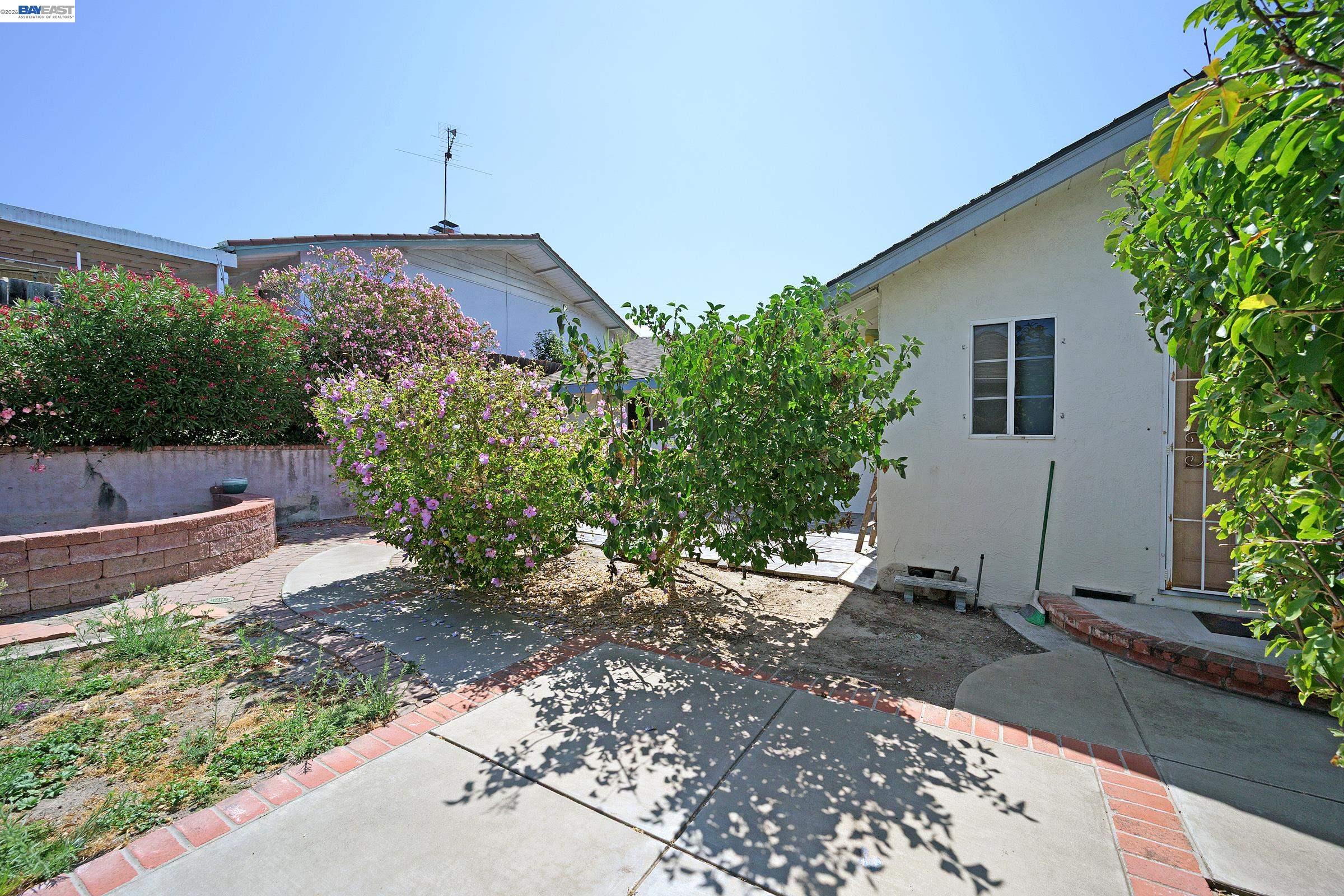 1254 Daily Dr, San Leandro CA 94577 — photo 40