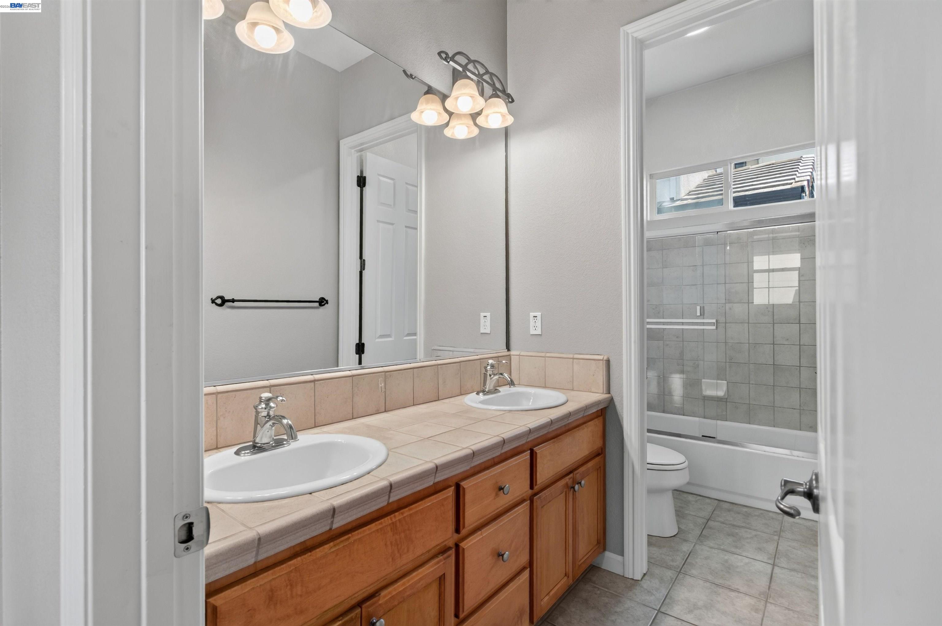 2243 Winchester Loop, Discovery Bay CA 94505 — photo 12