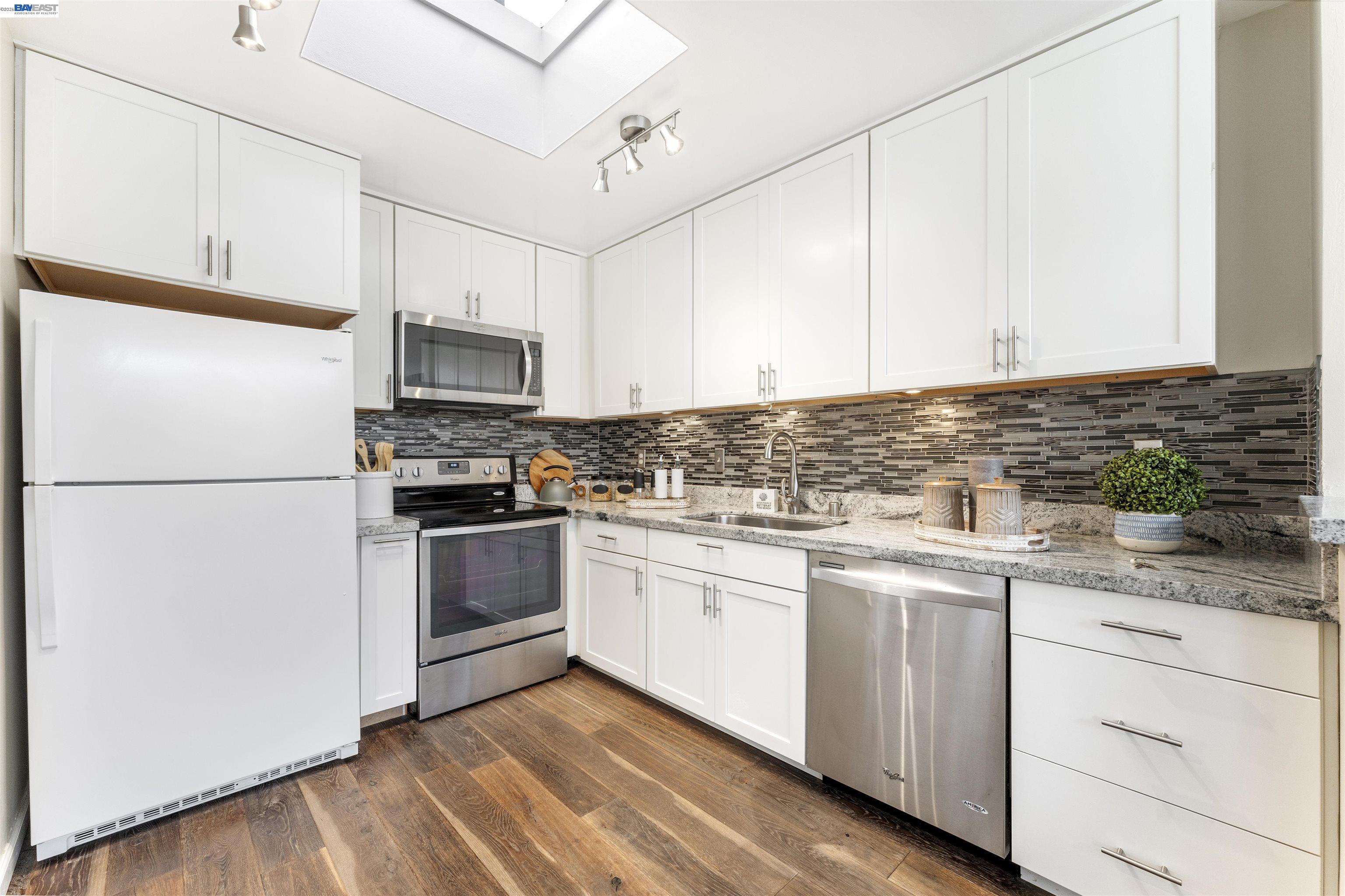 262 Beachview Ave # 4, Pacifica CA 94044 — photo 16