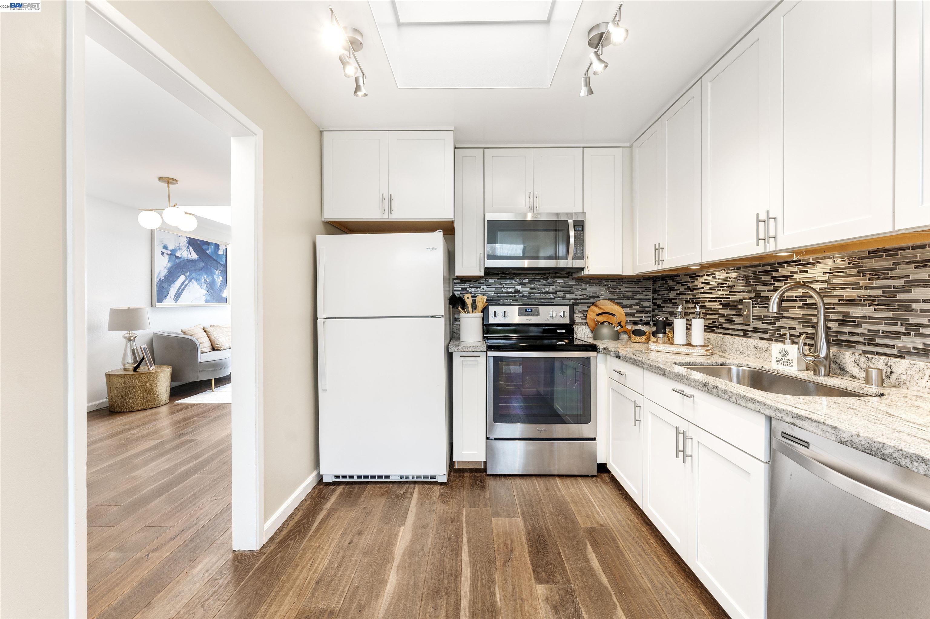 262 Beachview Ave # 4, Pacifica CA 94044 — photo 18
