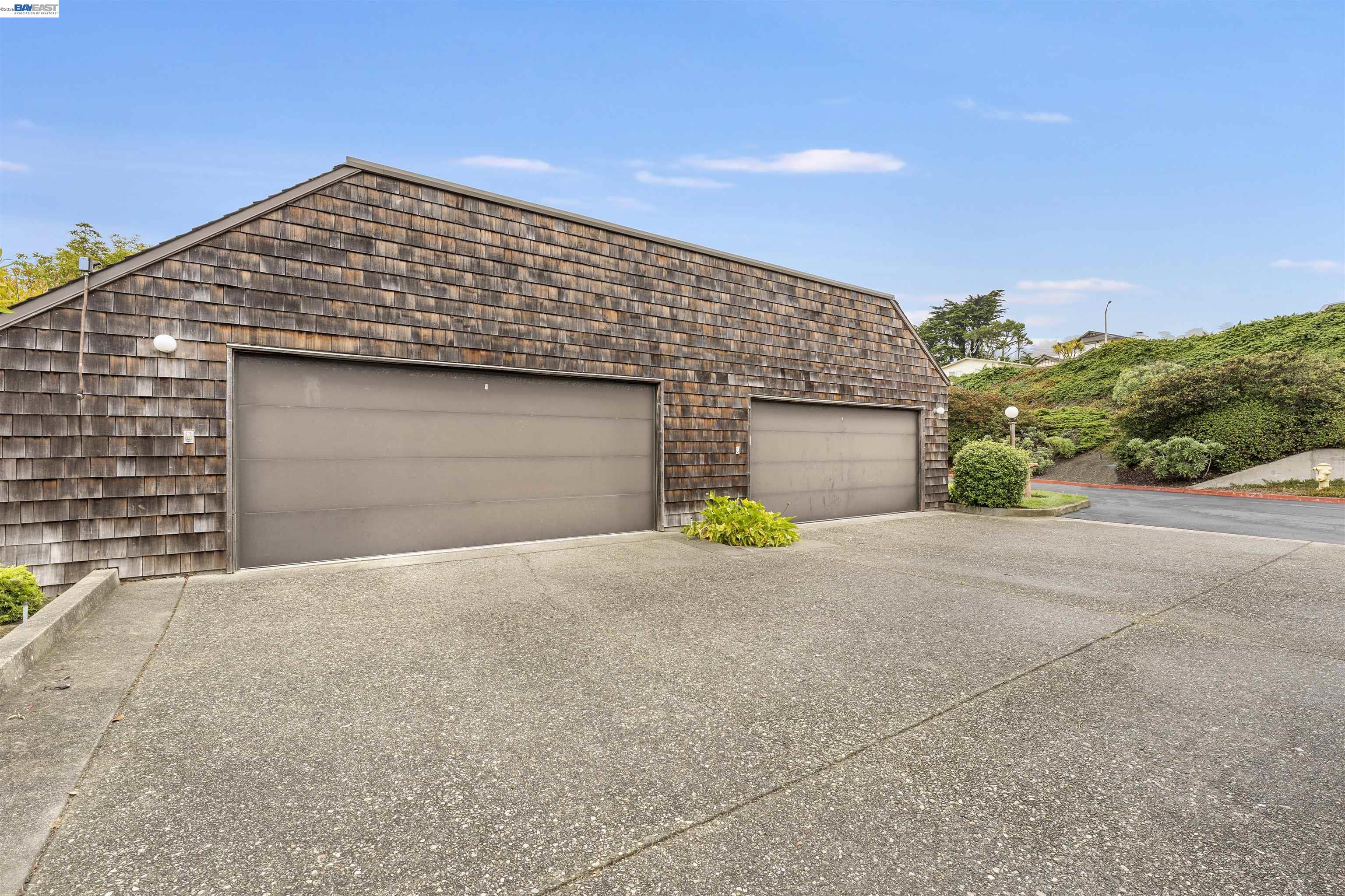 262 Beachview Ave # 4, Pacifica CA 94044 — photo 42