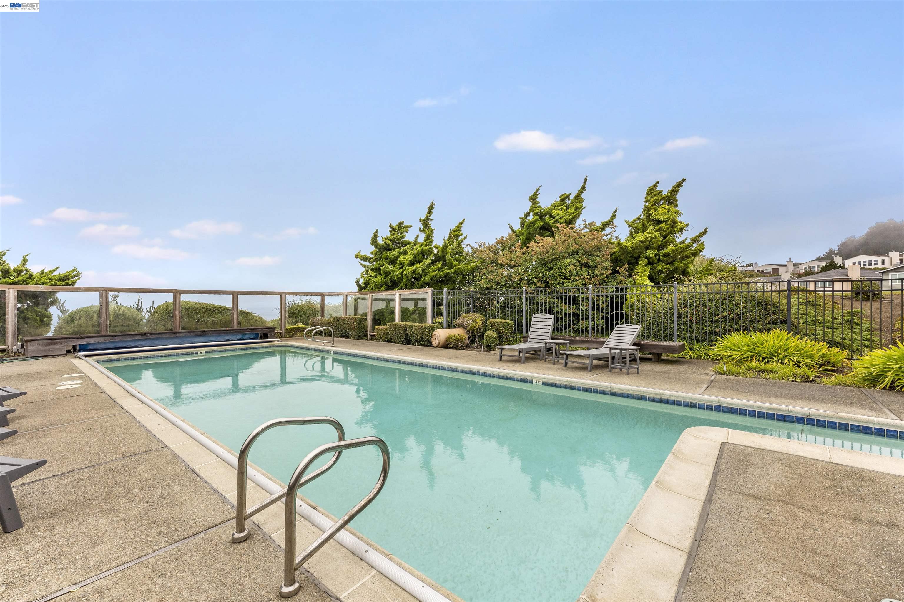 262 Beachview Ave # 4, Pacifica CA 94044 — photo 45
