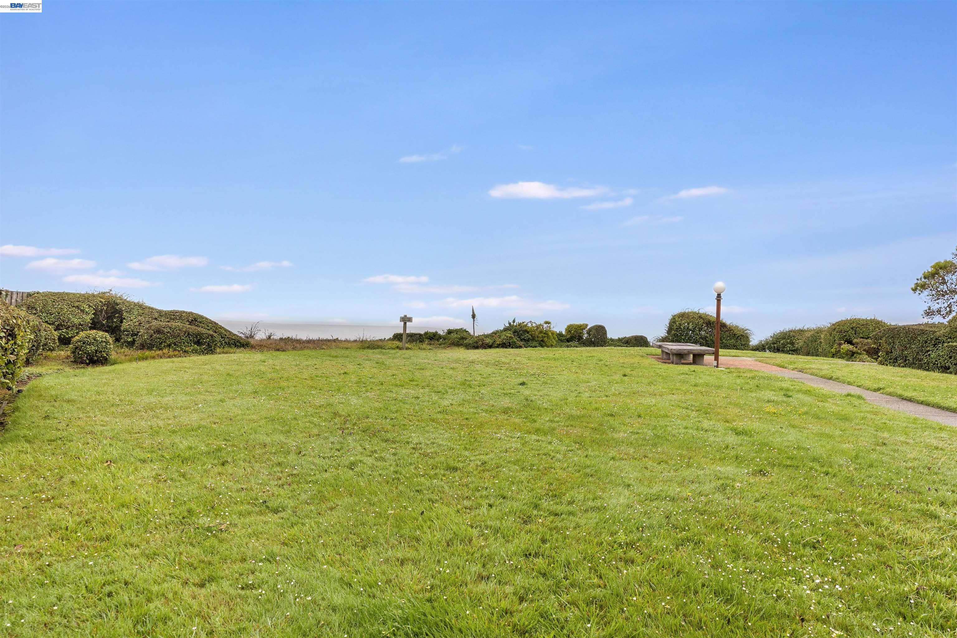 262 Beachview Ave # 4, Pacifica CA 94044 — photo 51
