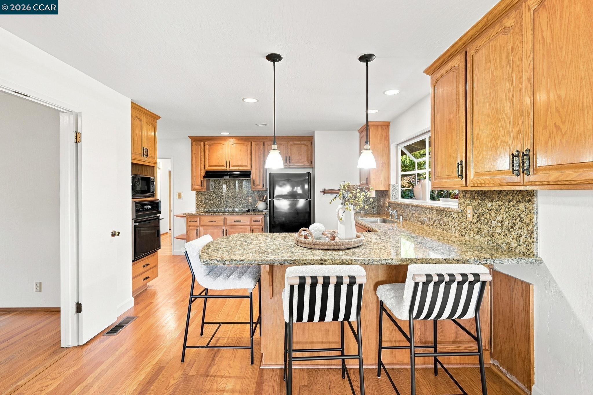 3170 Padre St, Lafayette CA 94549 — photo 12
