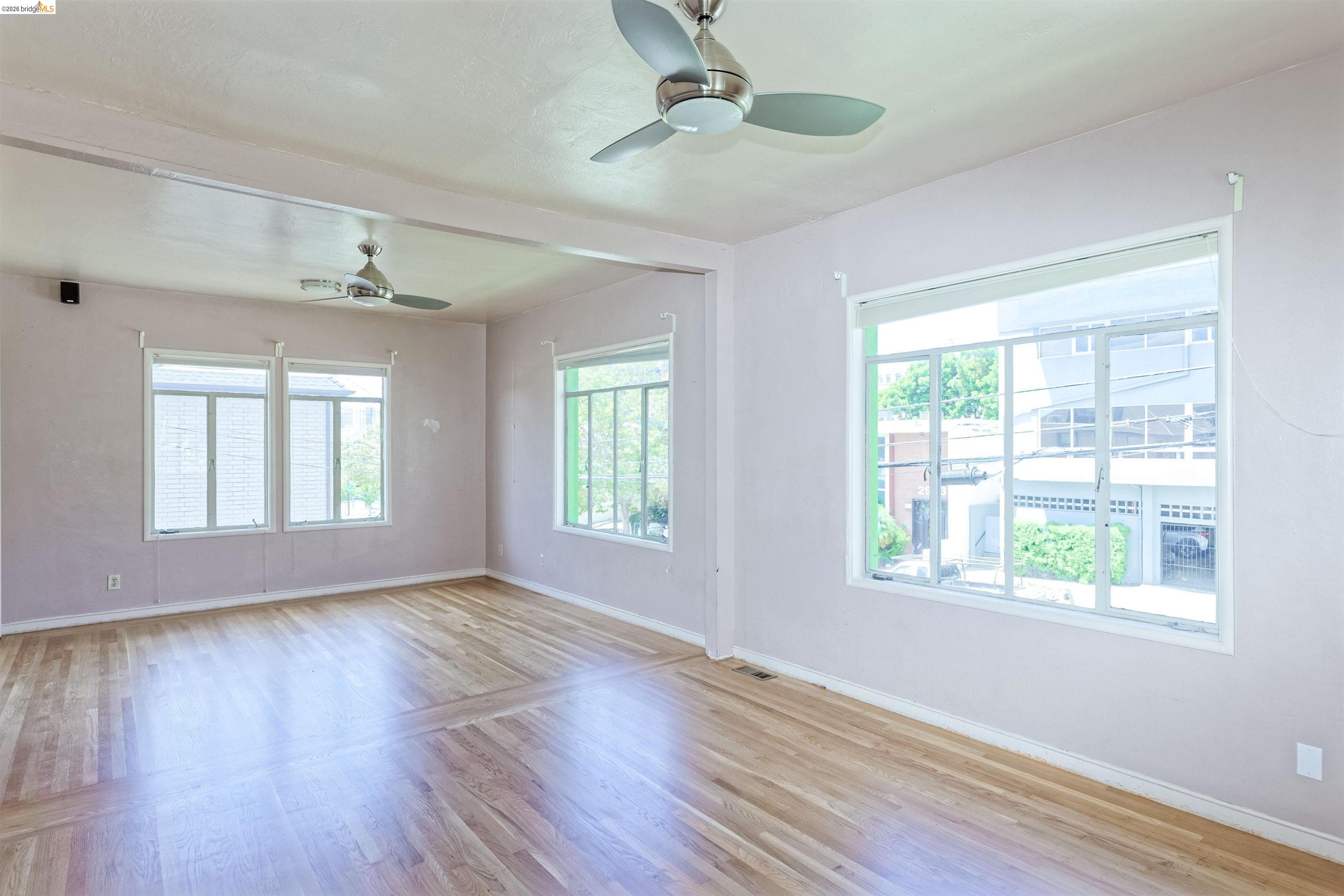2944 Webster St, Oakland CA 94609 — photo 16