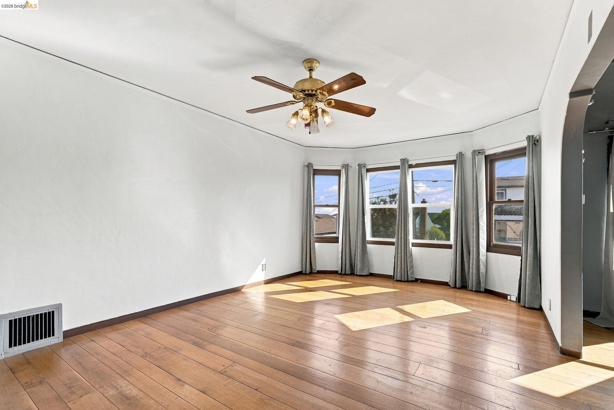 3000 Morcom Ave, Oakland CA 94619 — photo 23