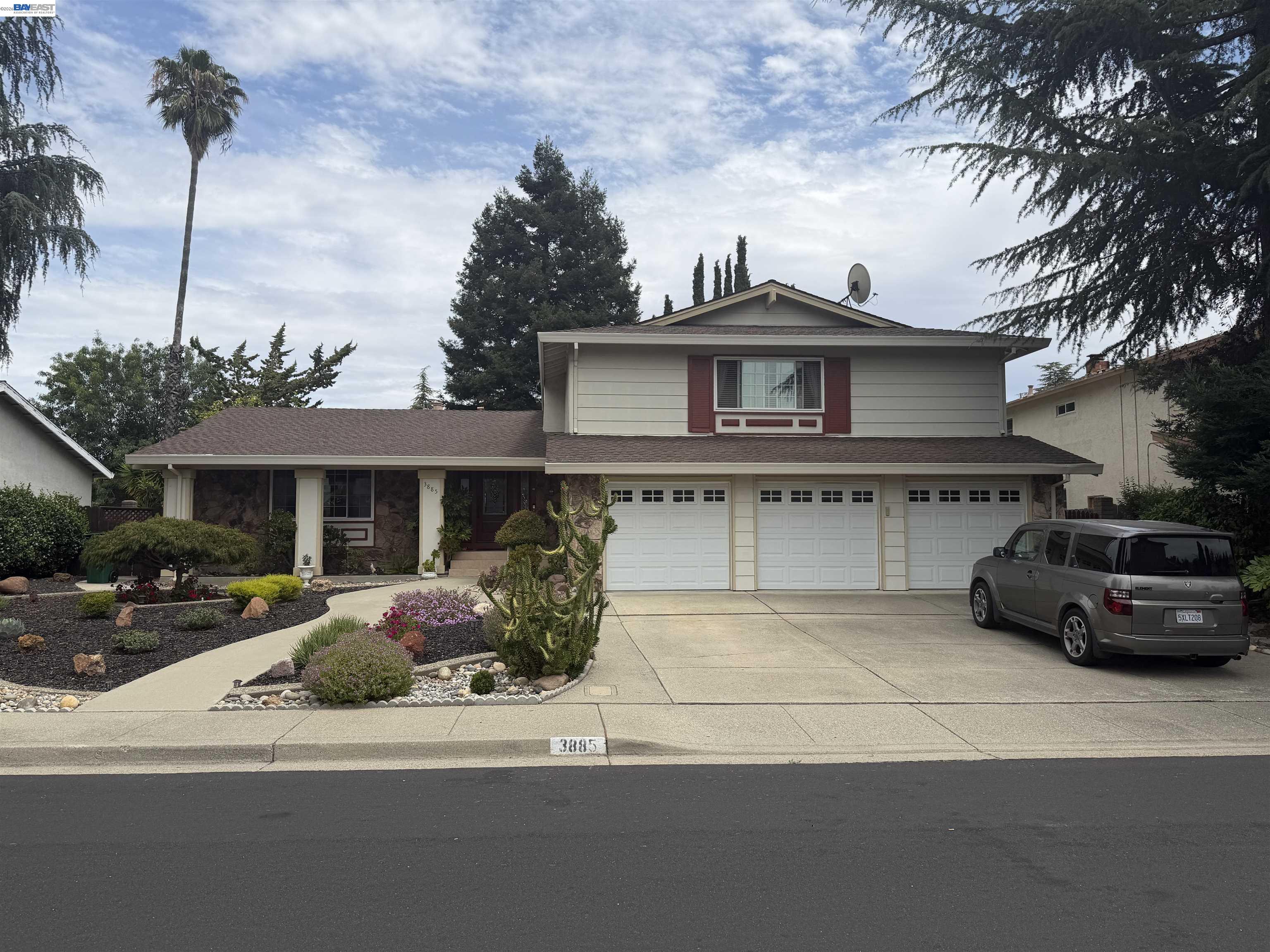 3885 Aragon Lane