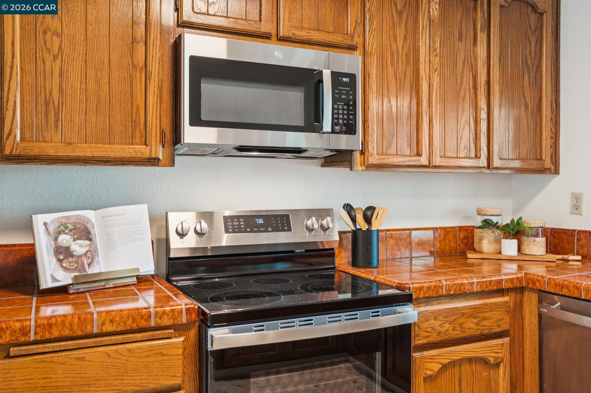 41 Burnham Ct, Pleasant Hill CA 94523 — photo 18