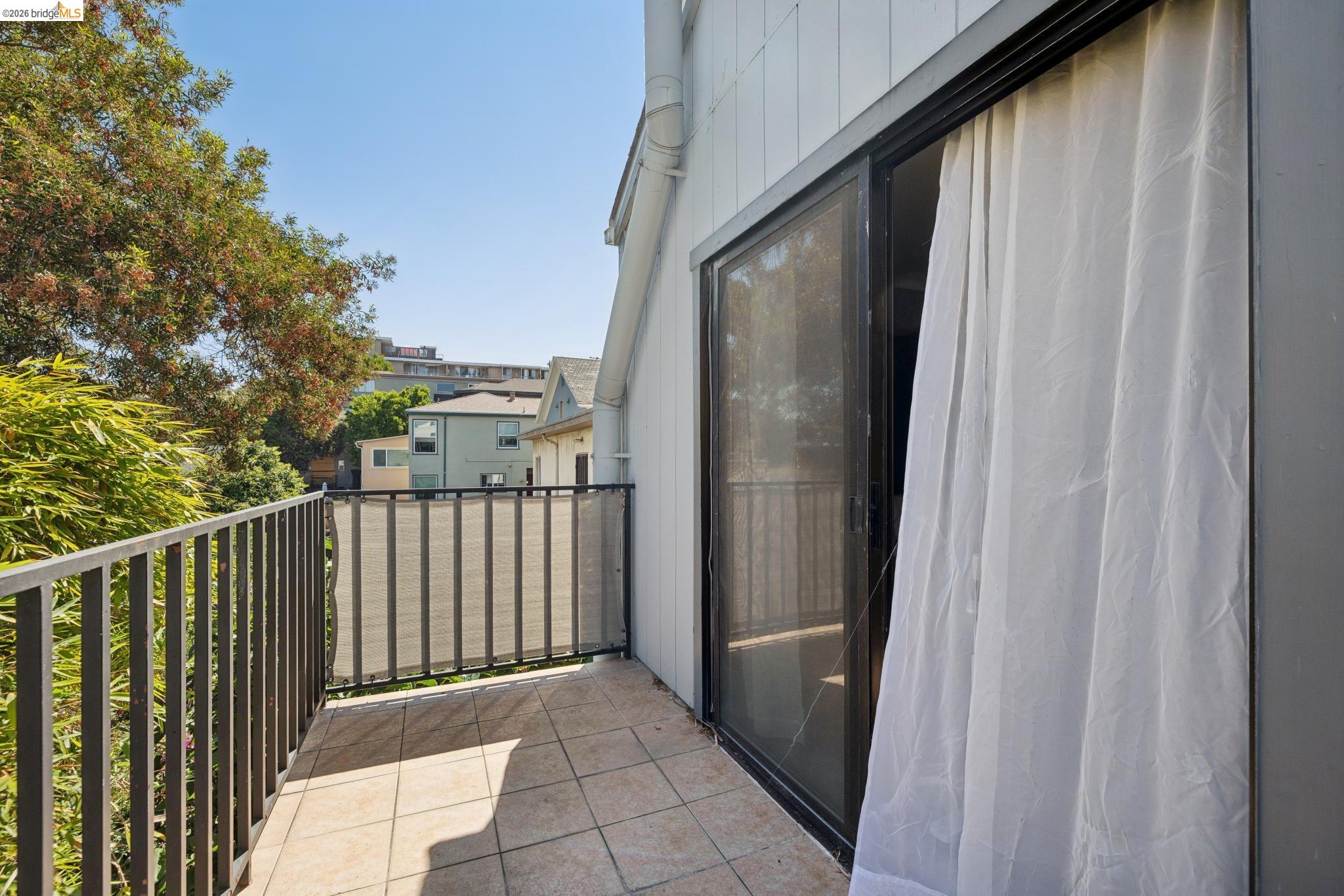 459 Stow Ave, Oakland CA 94606 — photo 51