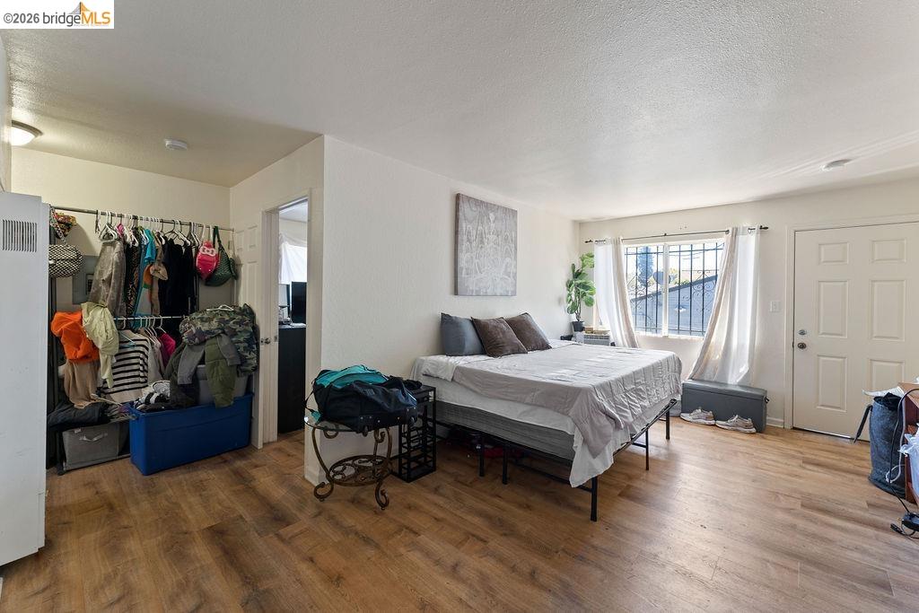 9833 Walnut St, Oakland CA 94603 — photo 33