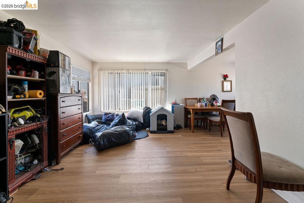 9833 Walnut St, Oakland CA 94603 — photo 10