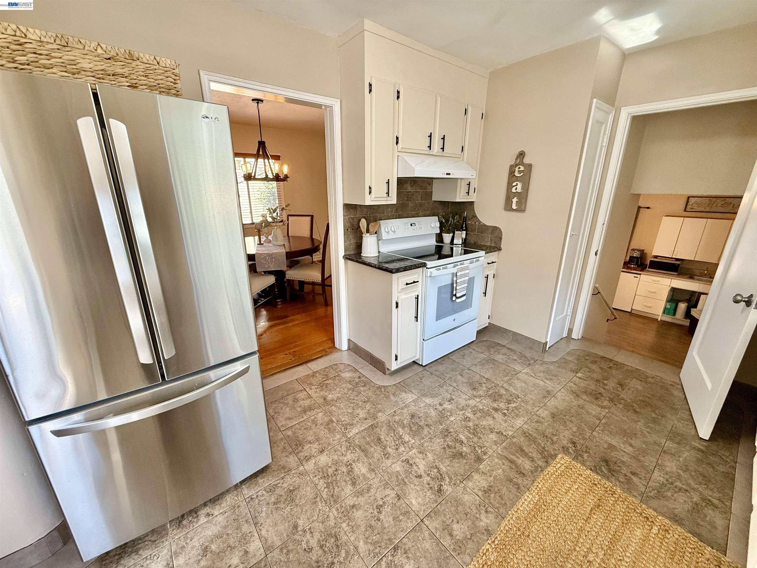 272 Lorraine Blvd, San Leandro CA 94577 — photo 19