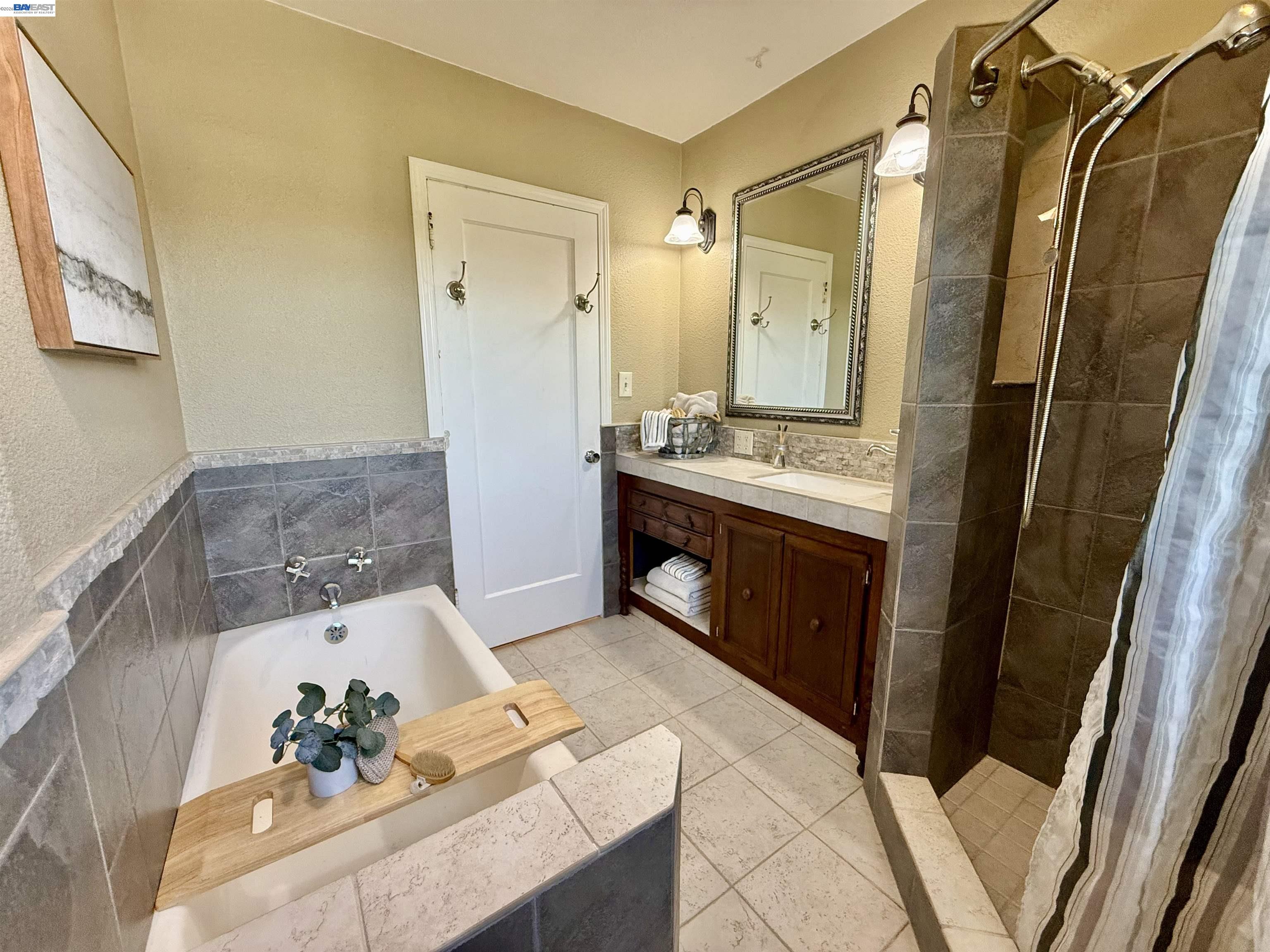 272 Lorraine Blvd, San Leandro CA 94577 — photo 35