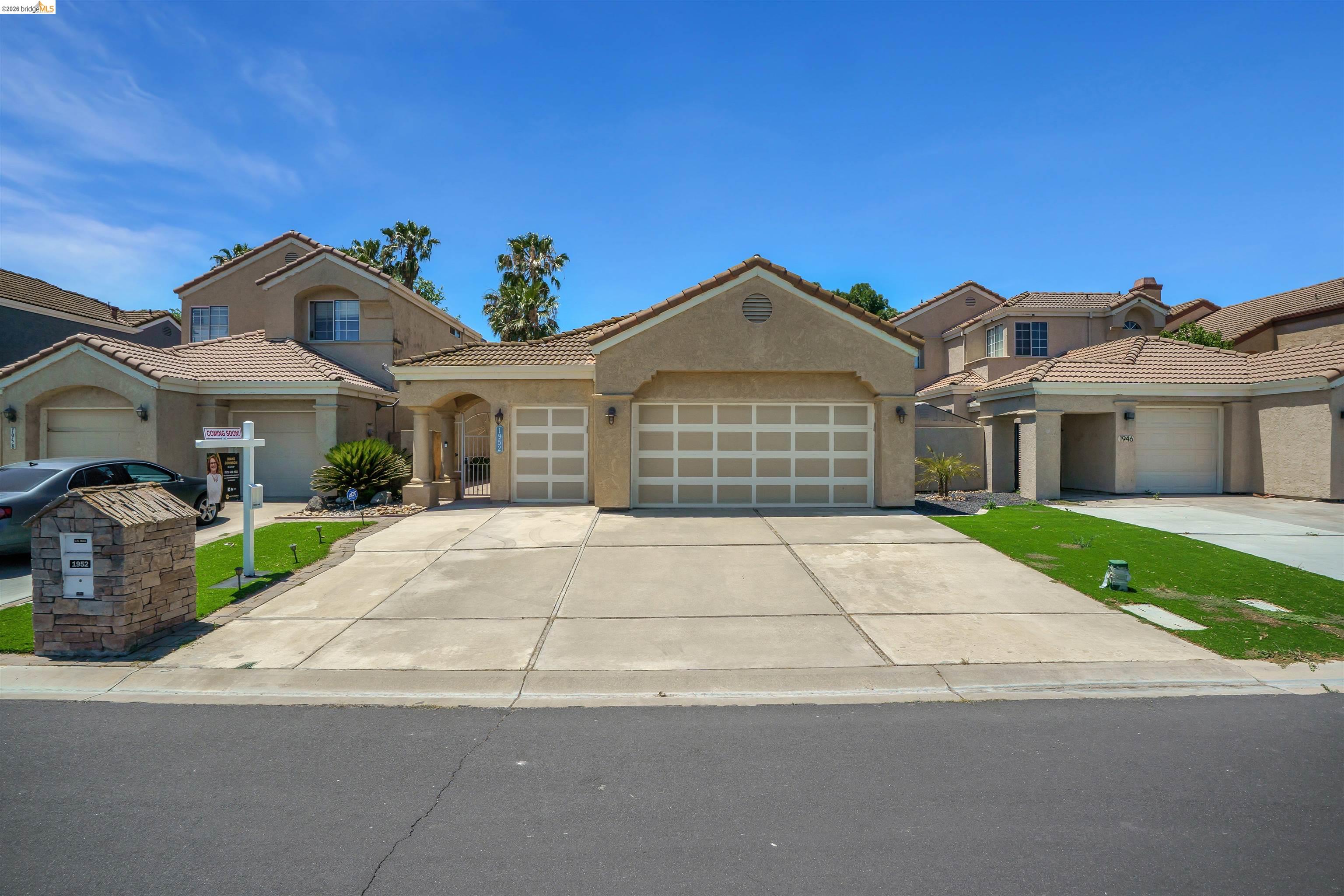 Front Image Thumbnail for EB41144617