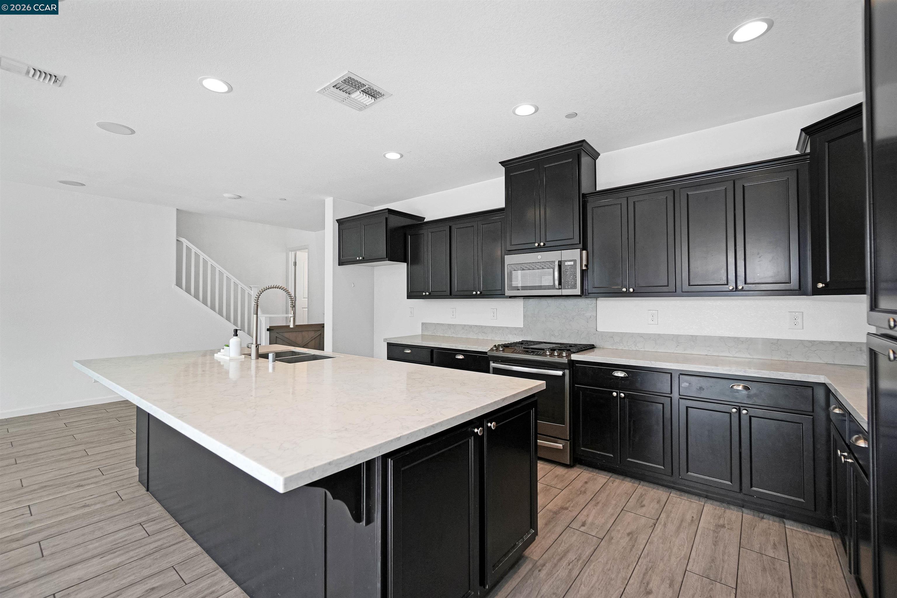 531 Lavender Dr, Vacaville CA 95687 — photo 23