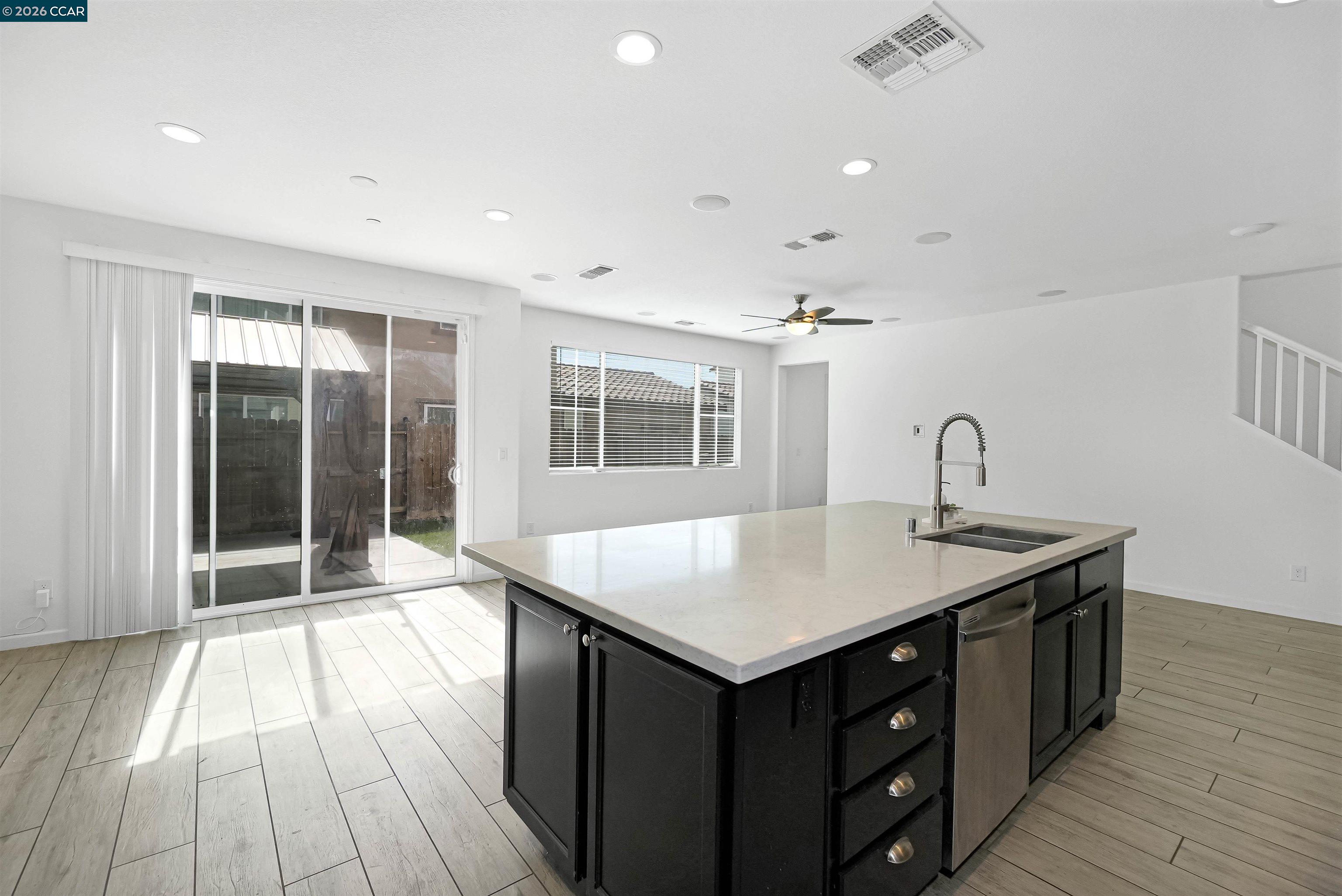 531 Lavender Dr, Vacaville CA 95687 — photo 25