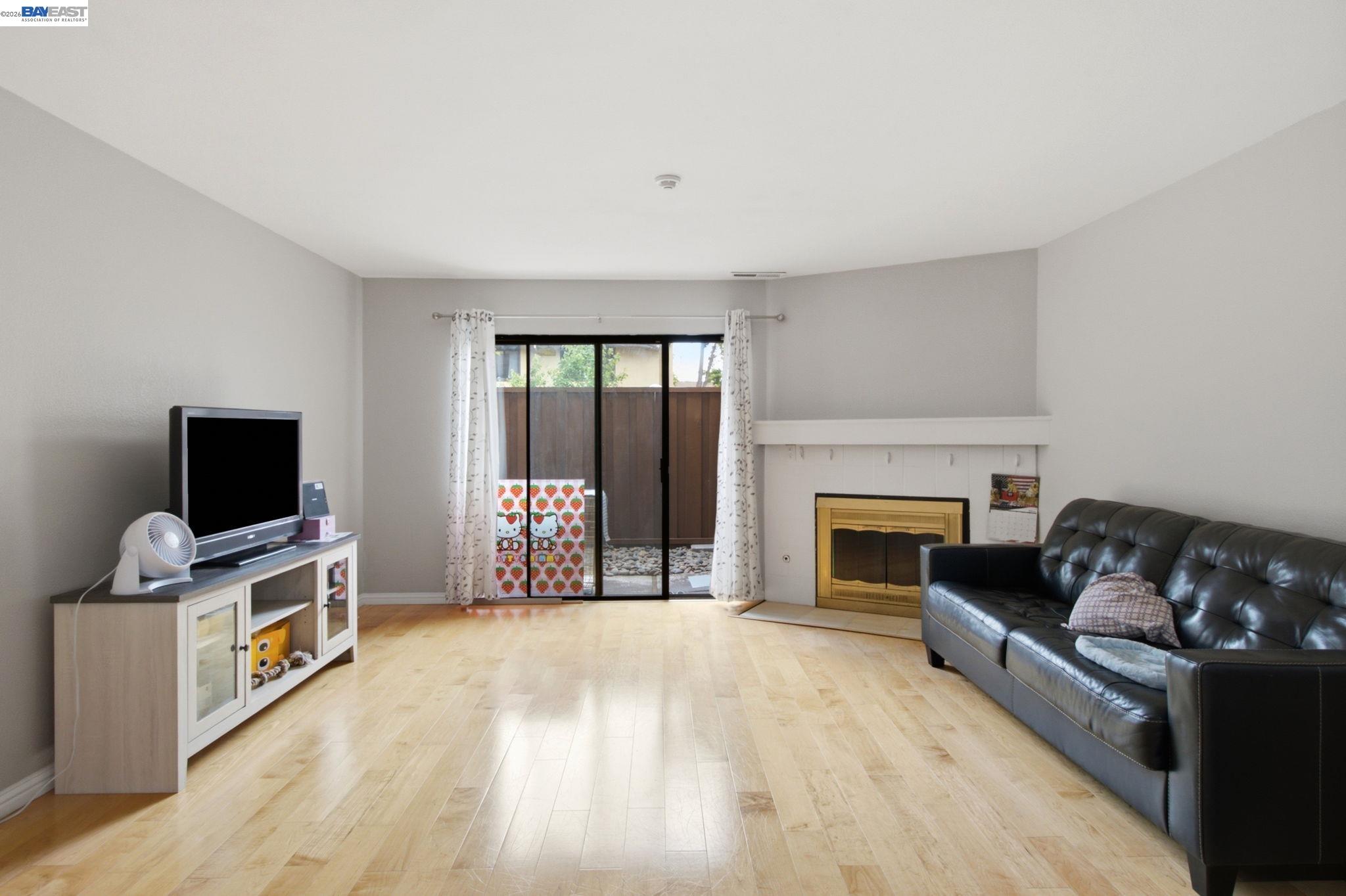 6279 Joaquin Murieta Ave # D, Newark CA 94560 — photo 3