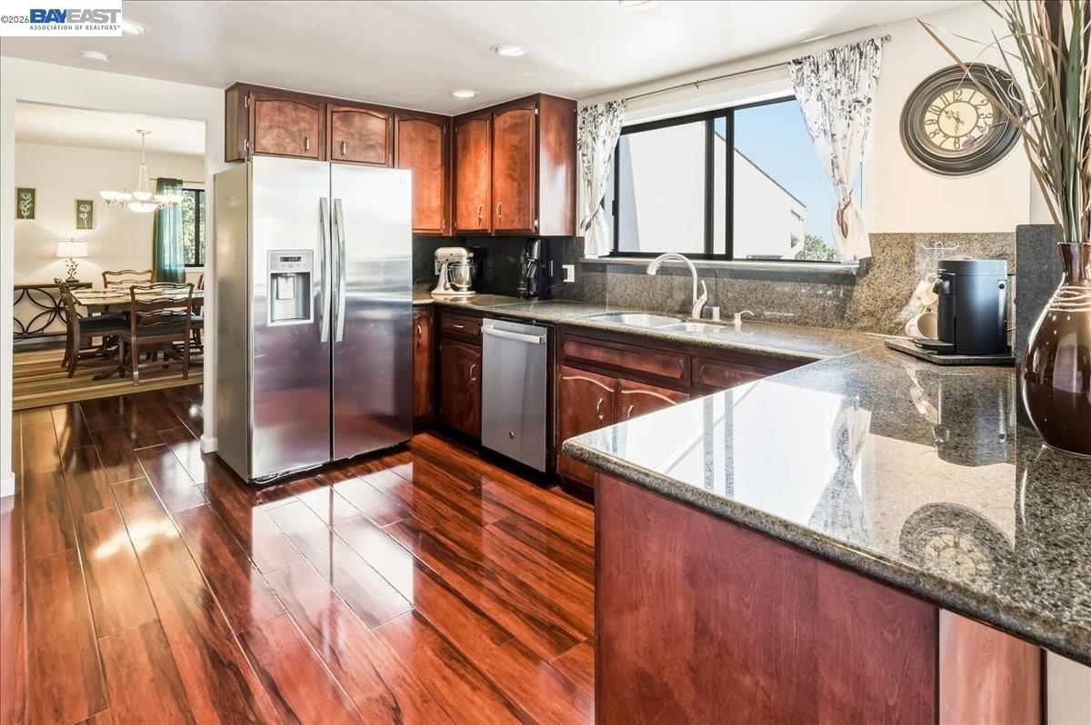 27468 Hayward Blvd, Hayward CA 94542 — photo 15