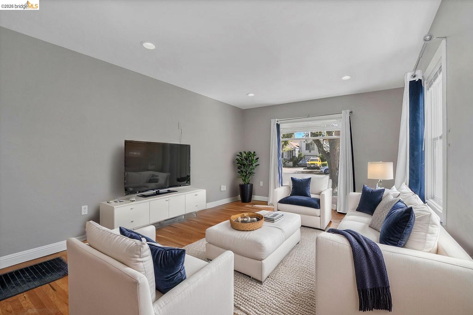 875 Central Avenue, Pittsburg CA 94565 — photo 4