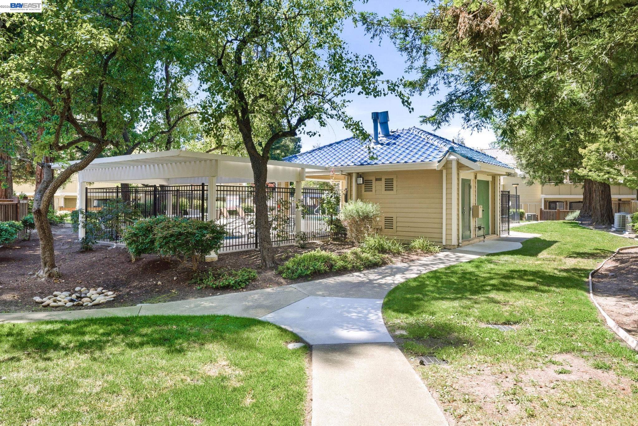 709 Center Ave, Martinez CA 94553 — photo 35