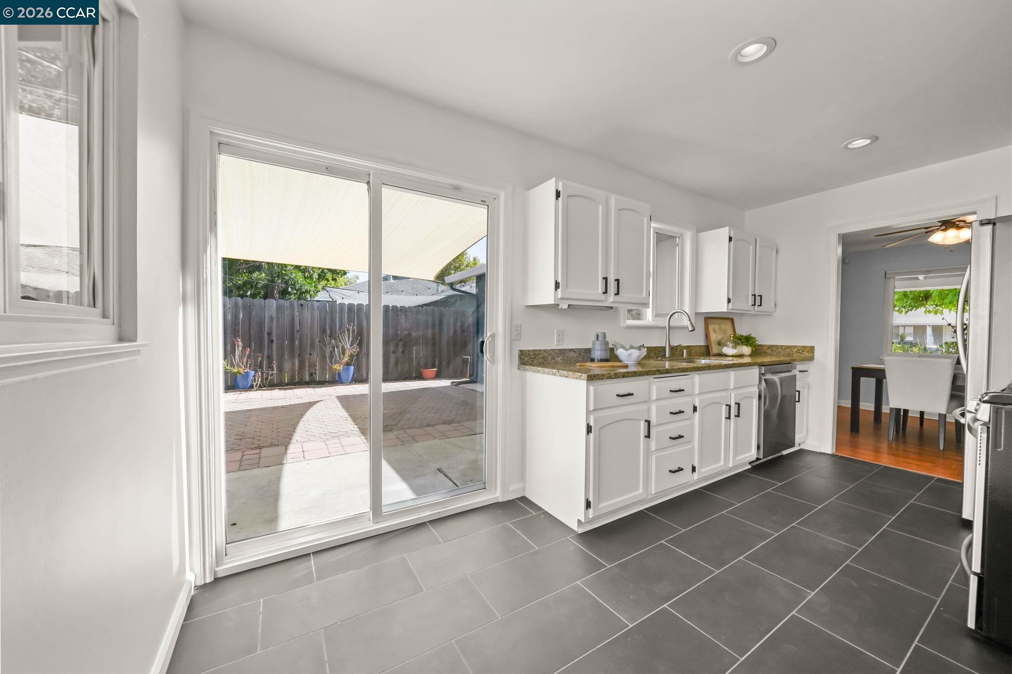 1555 Violet Way, Pleasant Hill CA 94523 — photo 13