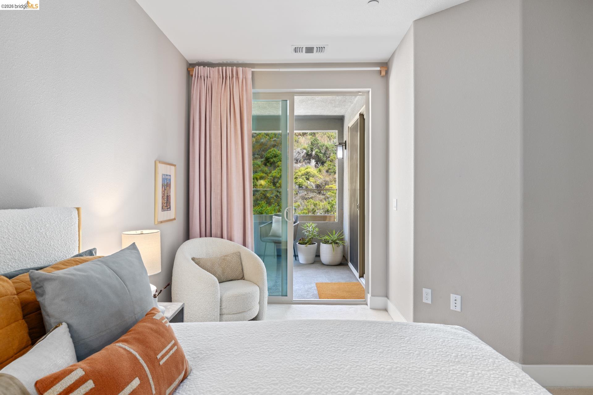 6713 Skyview Dr., Oakland CA 94605 — photo 39