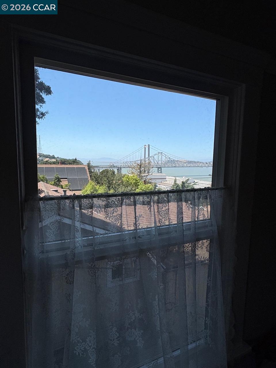 722-724 Edwards St, Crockett CA 94525 — photo 12