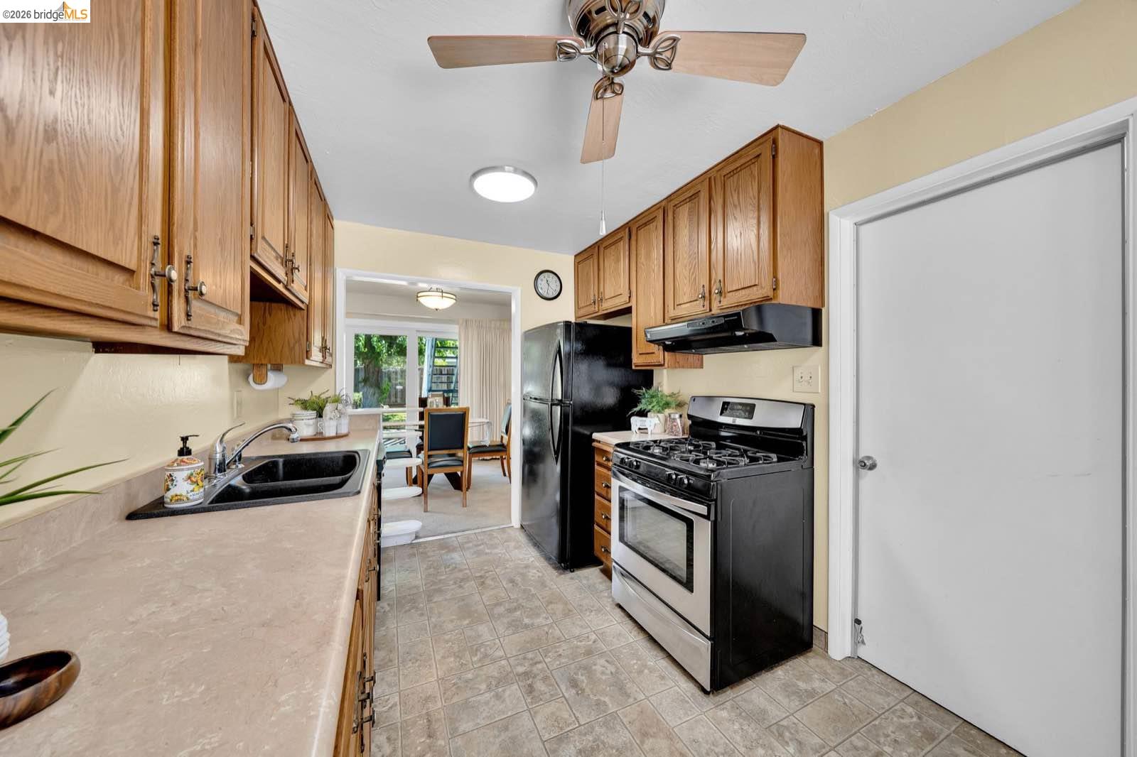 1758 Landana Dr, Concord CA 94519 — photo 18