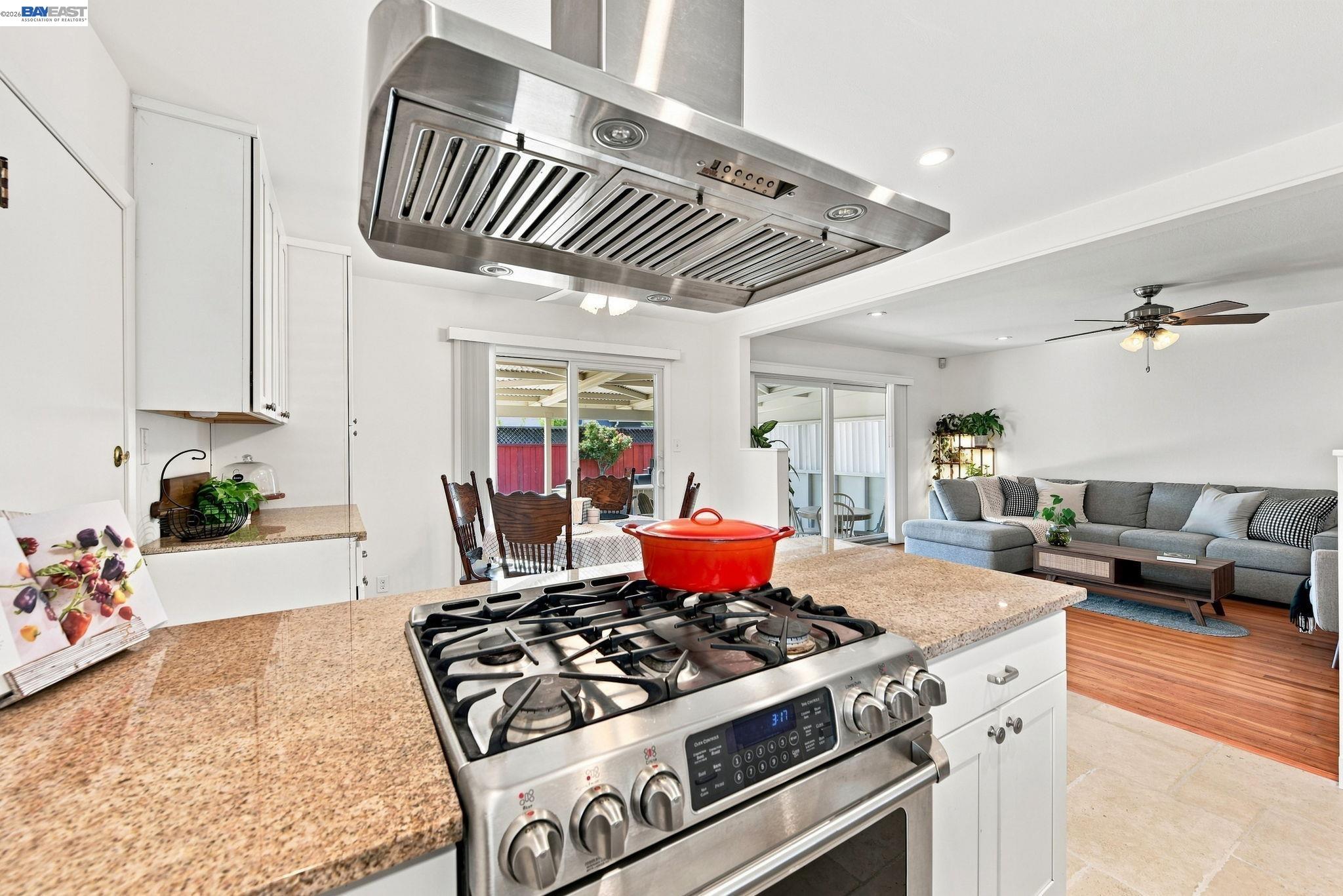 36267 Toulon Pl, Newark CA 94560 — photo 9