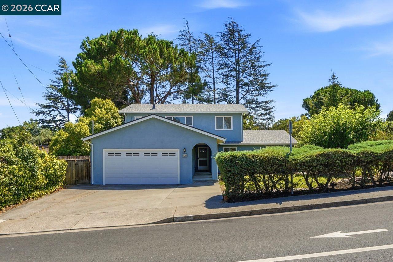 2254 Center Ave, Martinez CA 94553