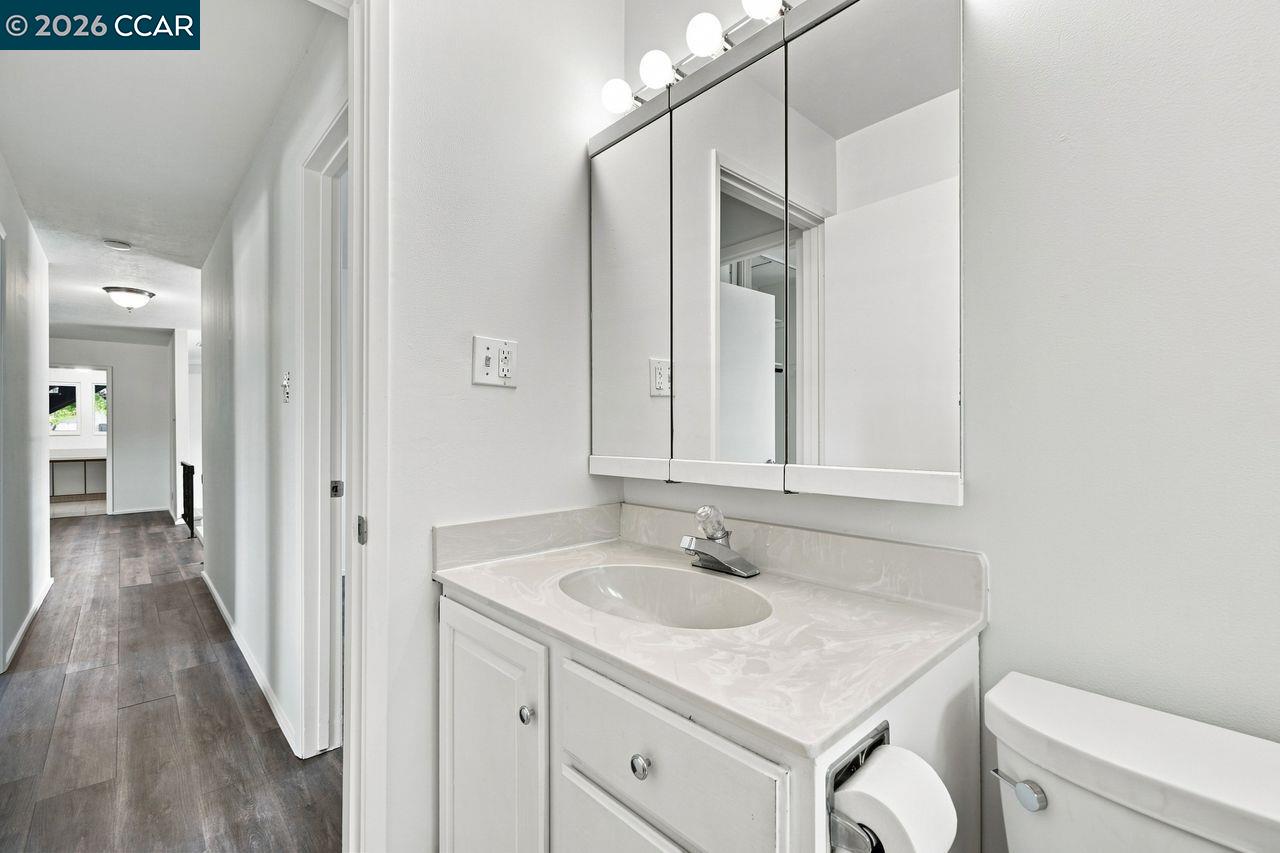 2254 Center Ave, Martinez CA 94553 — photo 24