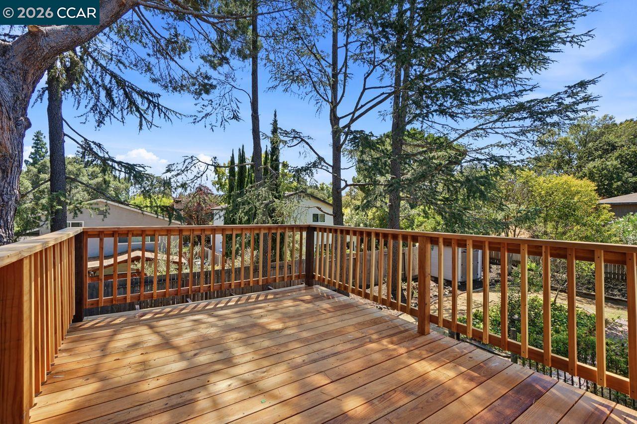 2254 Center Ave, Martinez CA 94553 — photo 45