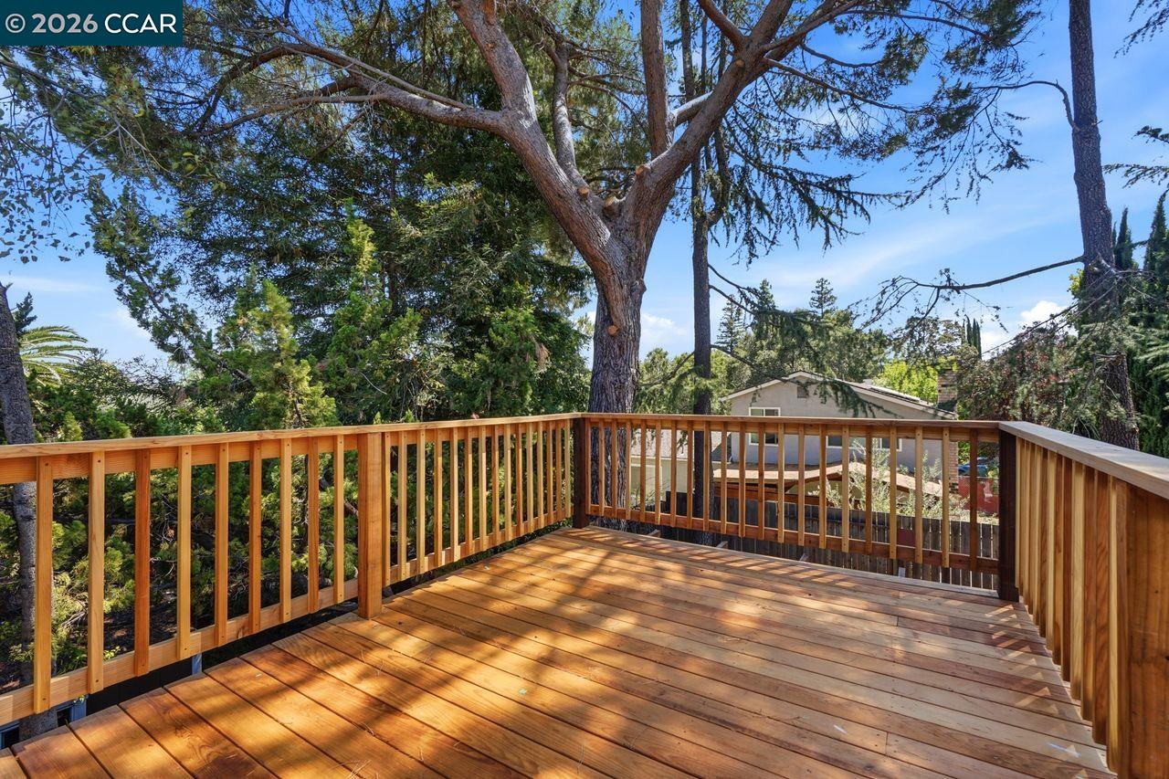 2254 Center Ave, Martinez CA 94553 — photo 46