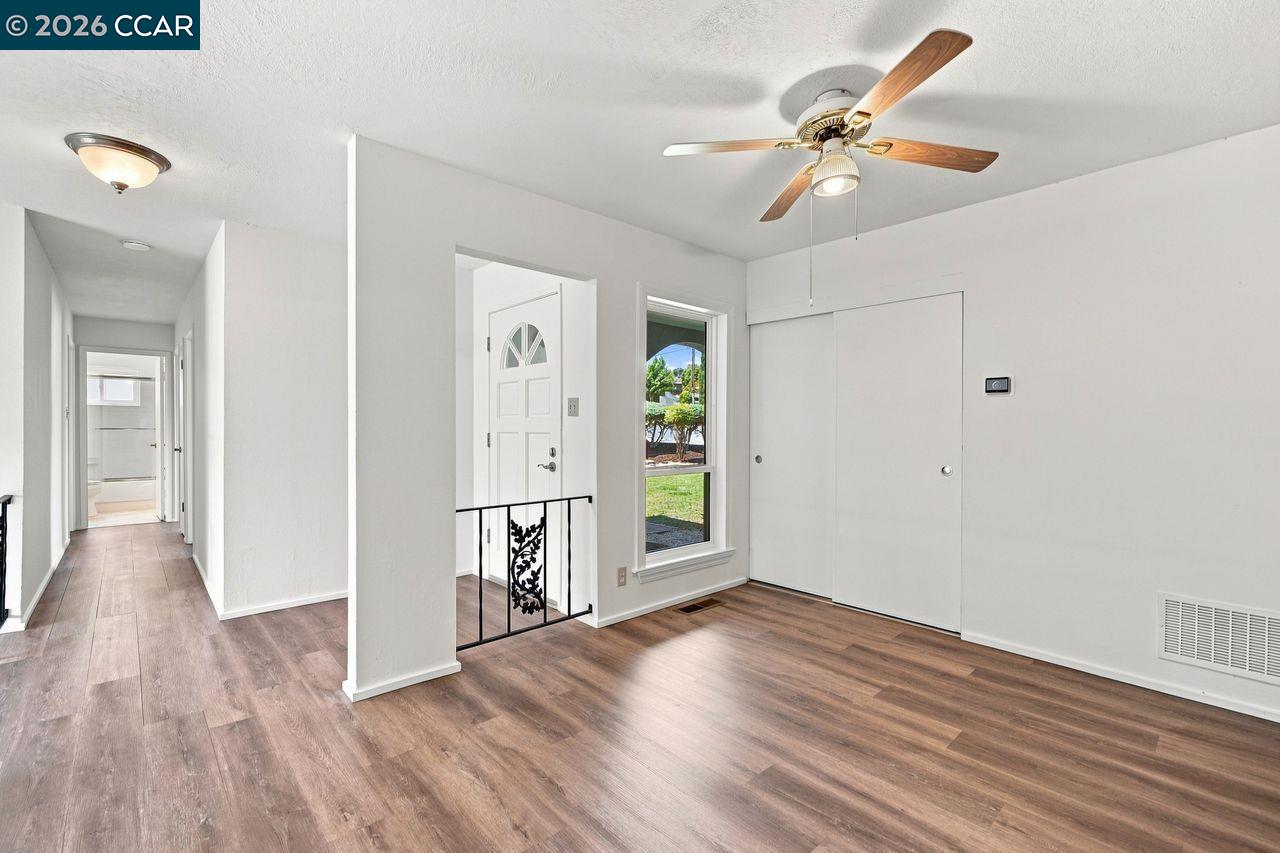 2254 Center Ave, Martinez CA 94553 — photo 6