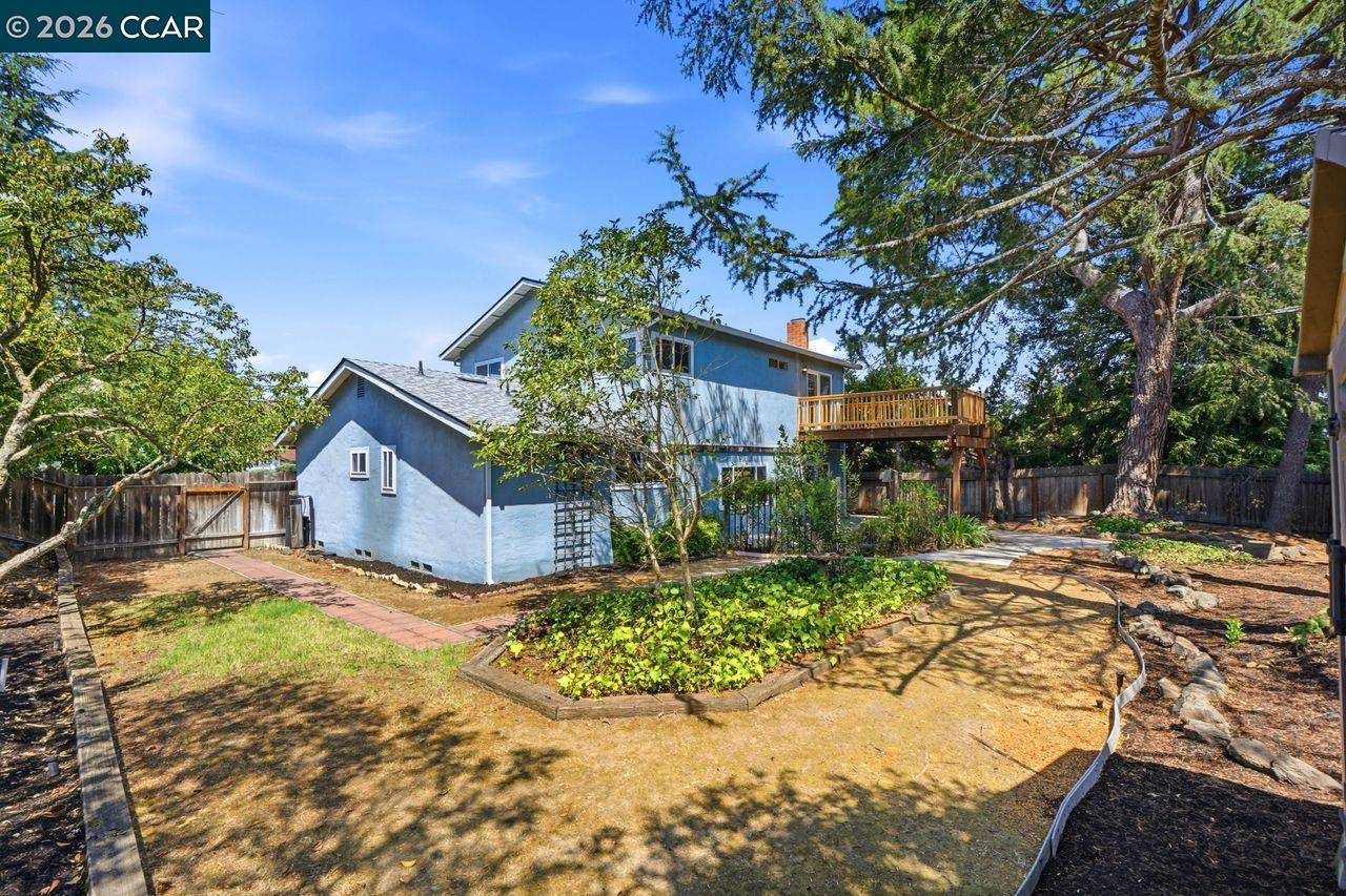 2254 Center Ave, Martinez CA 94553 — photo 64