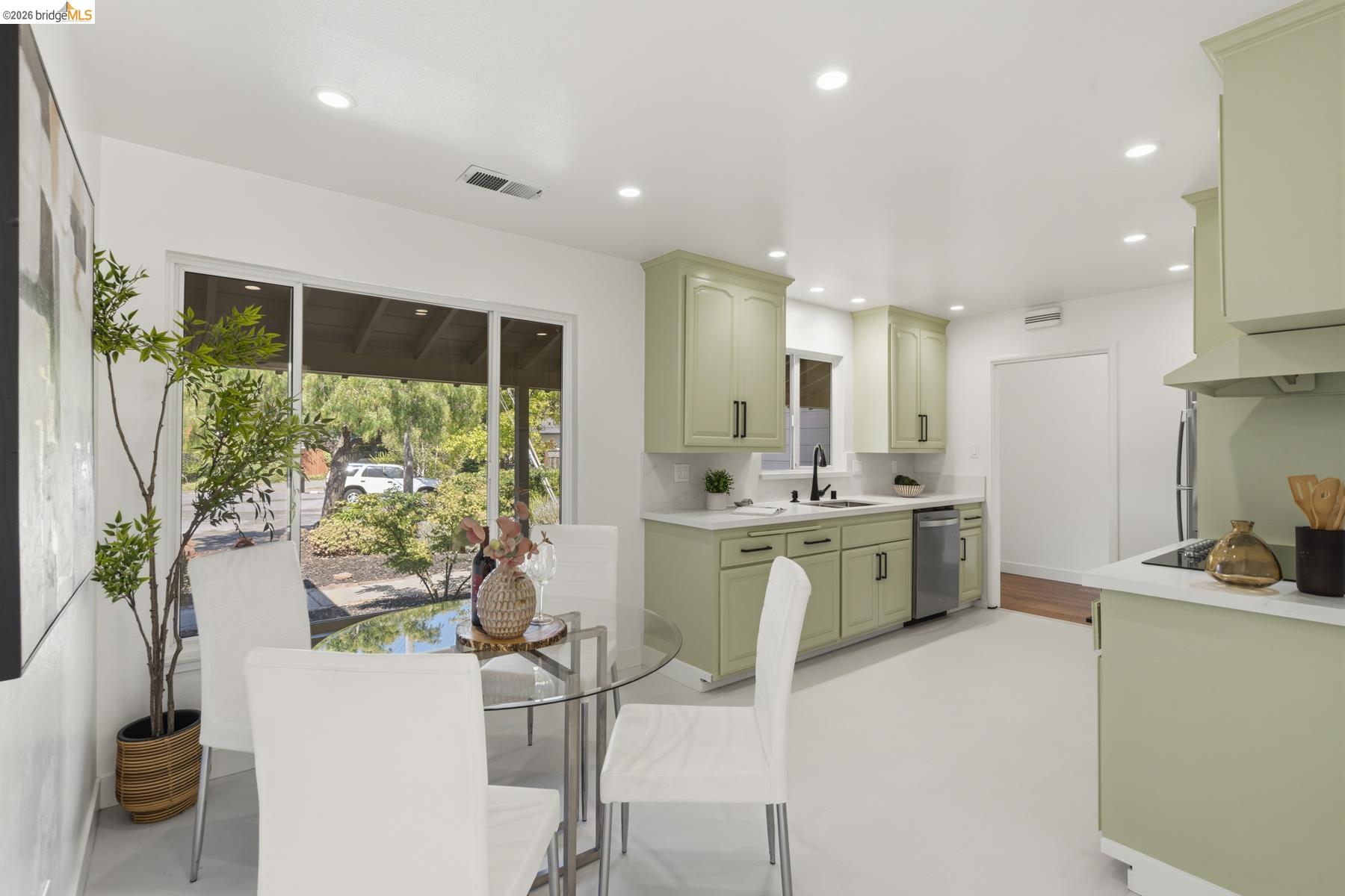 12 Teakwood Ct, San Rafael CA 94901 — photo 10
