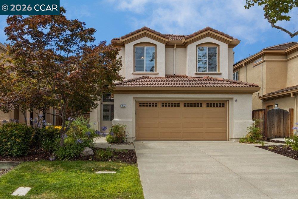 215 Azalea Ln