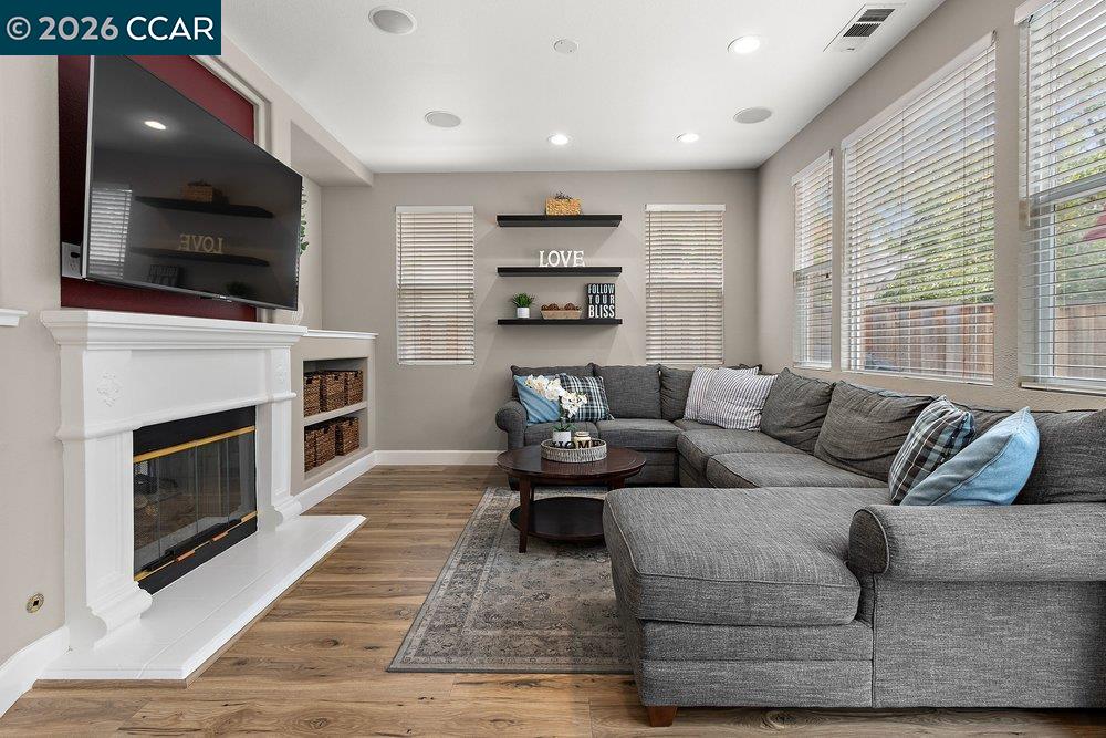 215 Azalea Ln, San Ramon CA 94582 — photo 11
