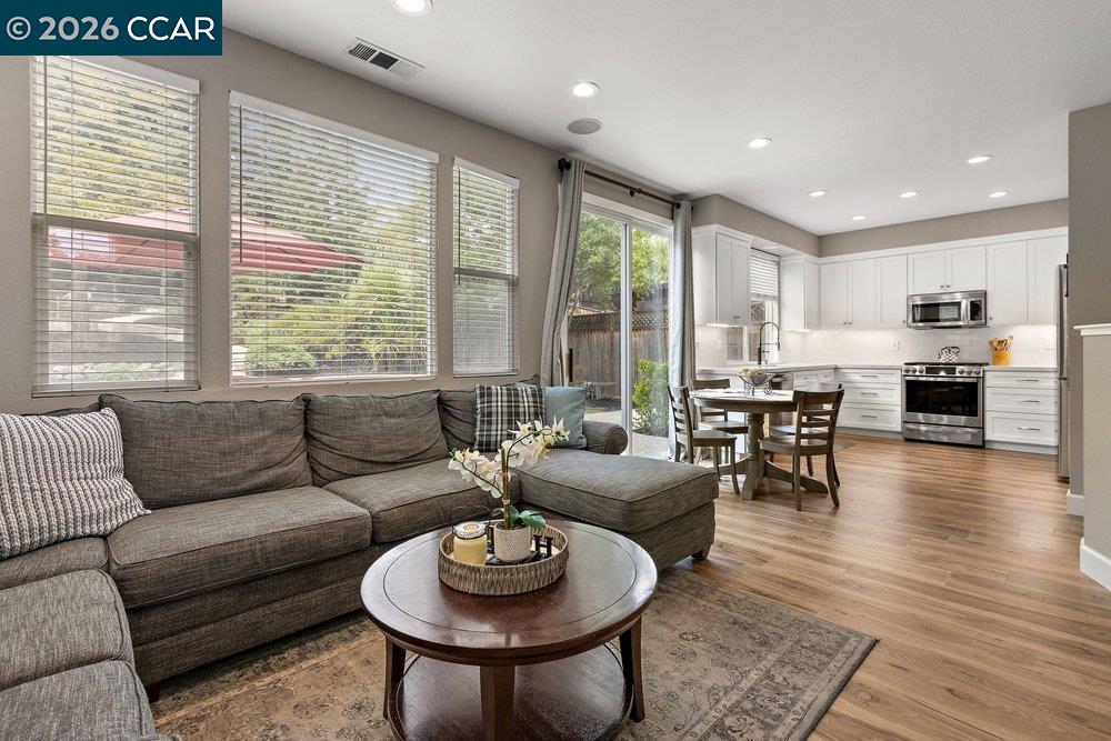 215 Azalea Ln, San Ramon CA 94582 — photo 13