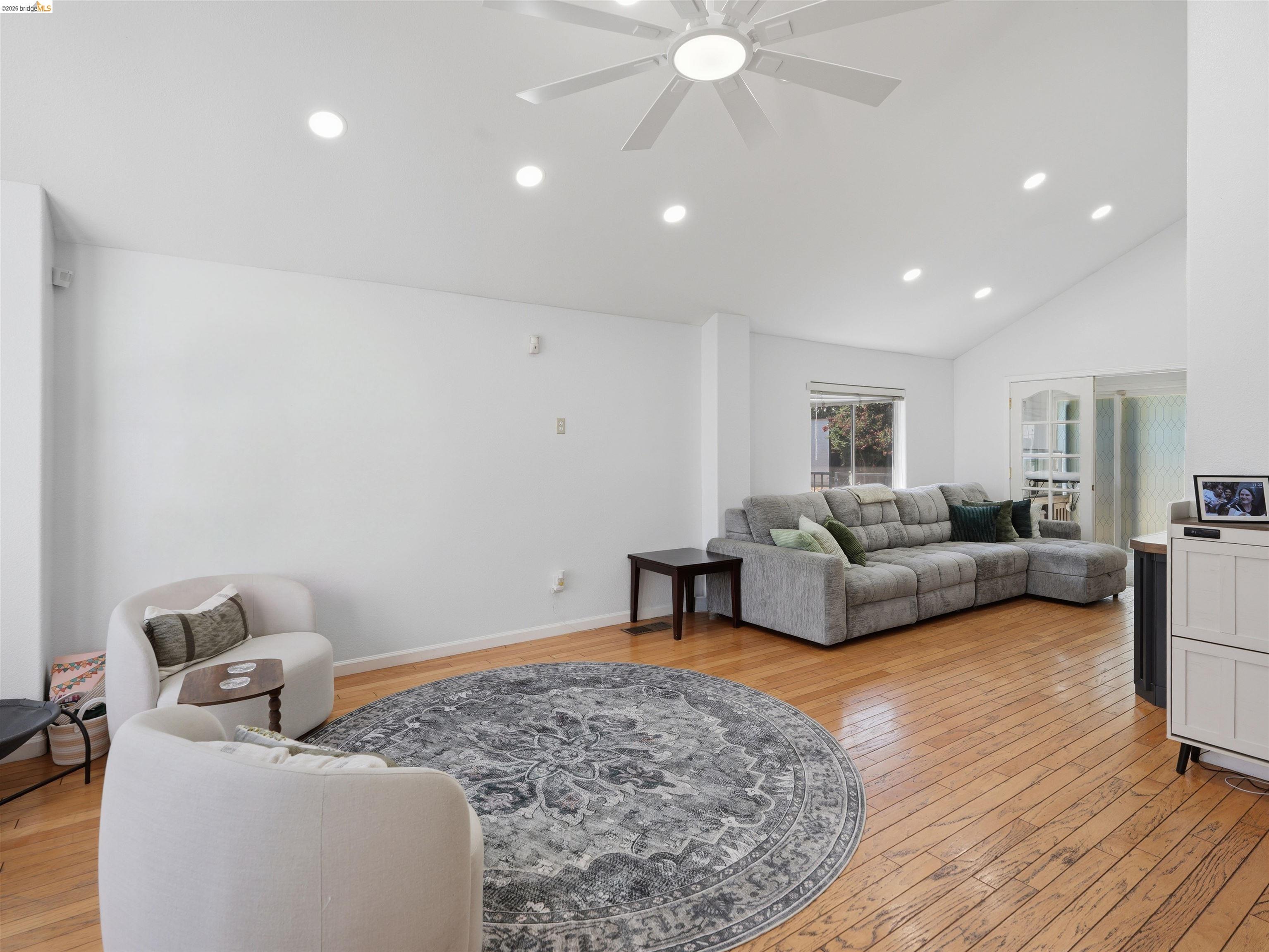 1529 Thistle Court, Oakley CA 94561 — photo 9