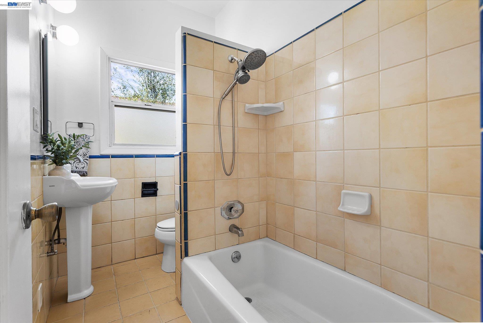 2118 107Th Ave, Oakland CA 94603 — photo 35